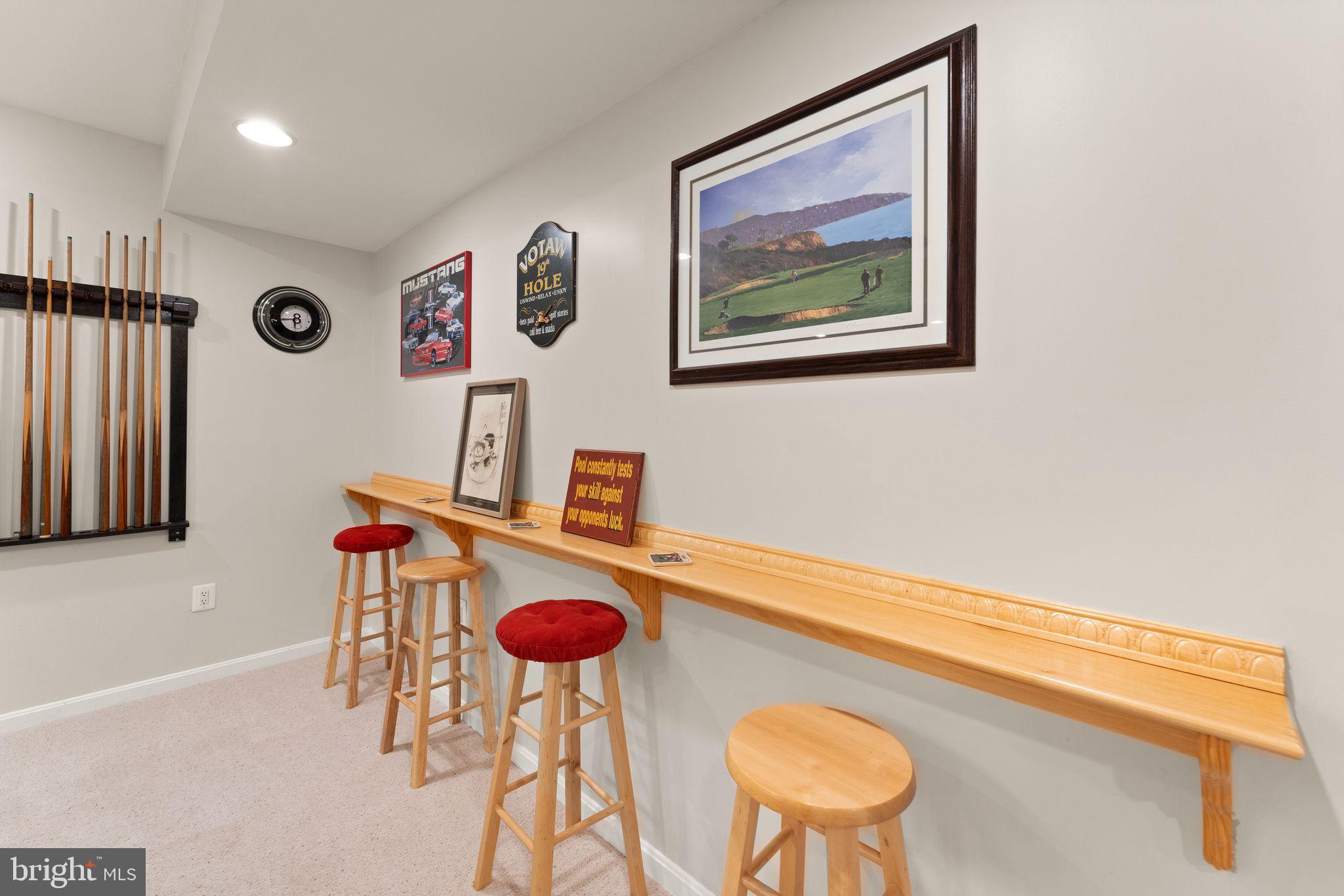 OAKTON WOODS - Residential