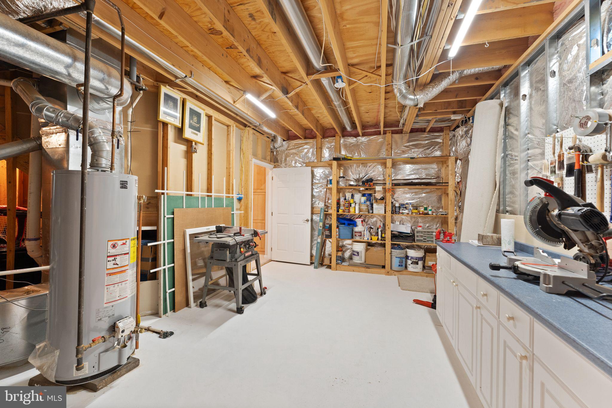 OAKTON WOODS - Residential