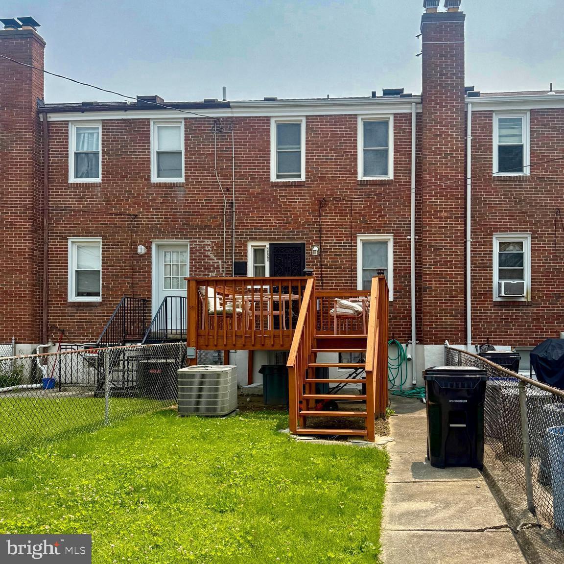 7966 SAINT CLAIRE LANE