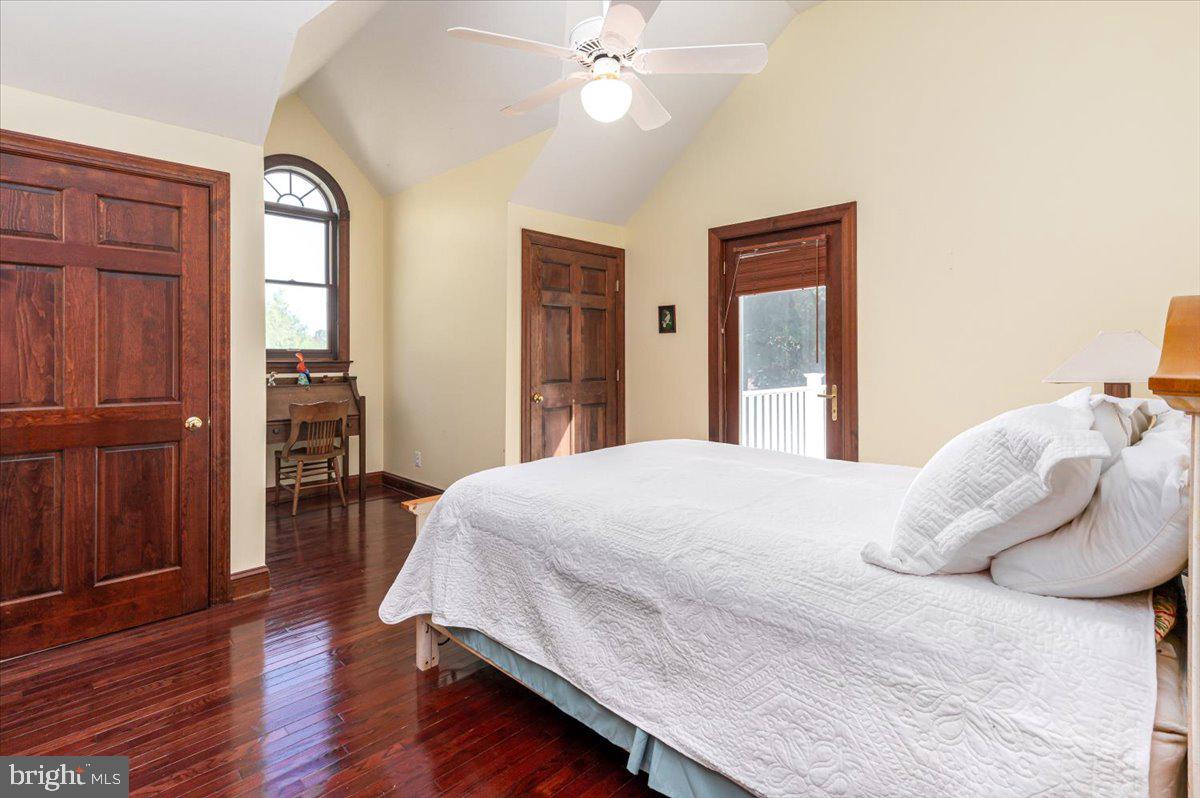 MASONS BEACH - Residential