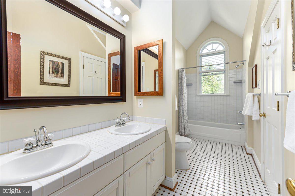 MASONS BEACH - Residential