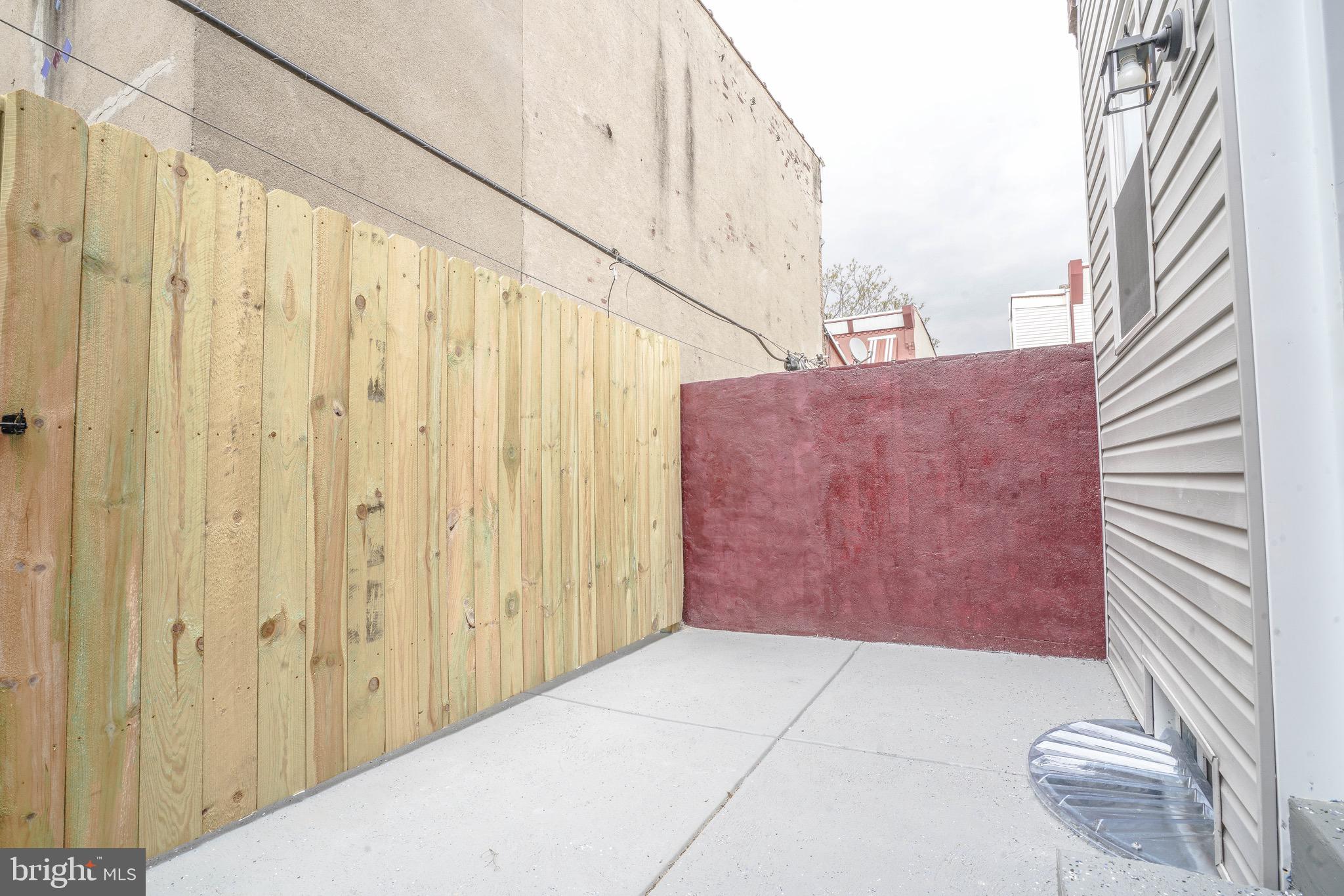 ALLEGHENY WEST - Residential