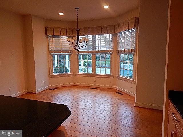 SADDLE RIDGE - Residential