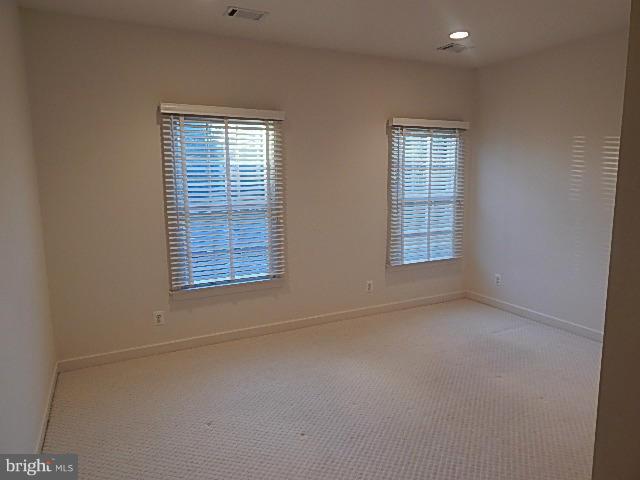 SADDLE RIDGE - Residential