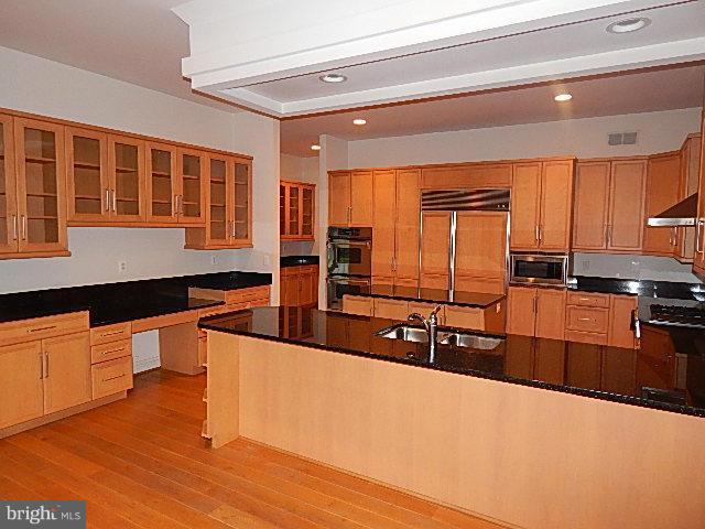 SADDLE RIDGE - Residential