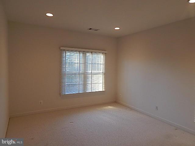 SADDLE RIDGE - Residential