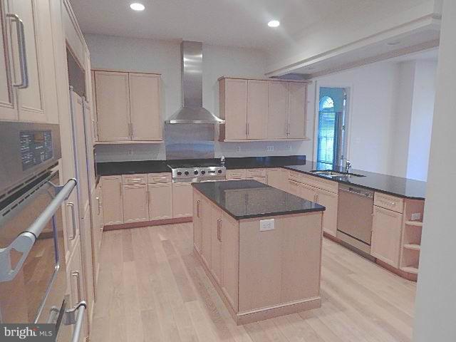 SADDLE RIDGE - Residential