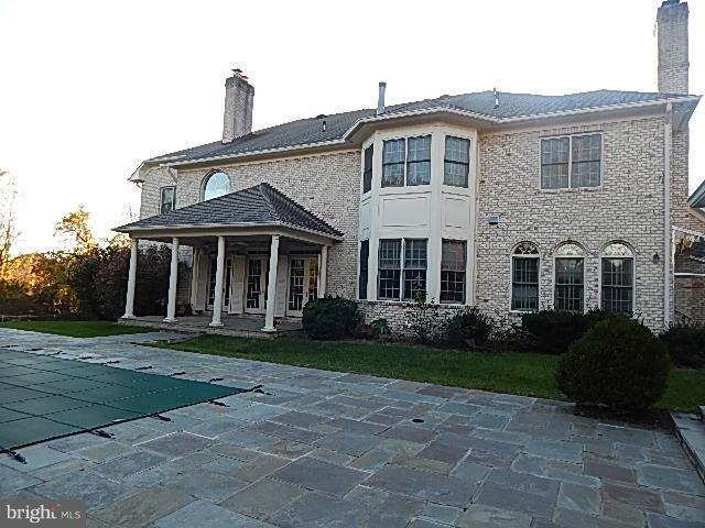 SADDLE RIDGE - Residential