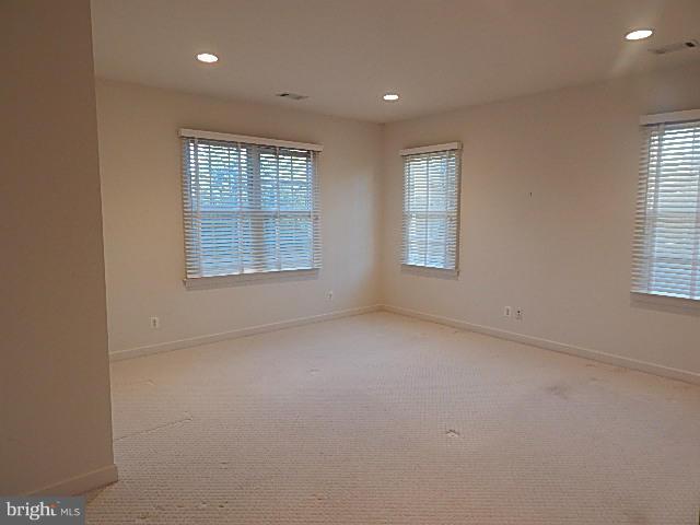 SADDLE RIDGE - Residential