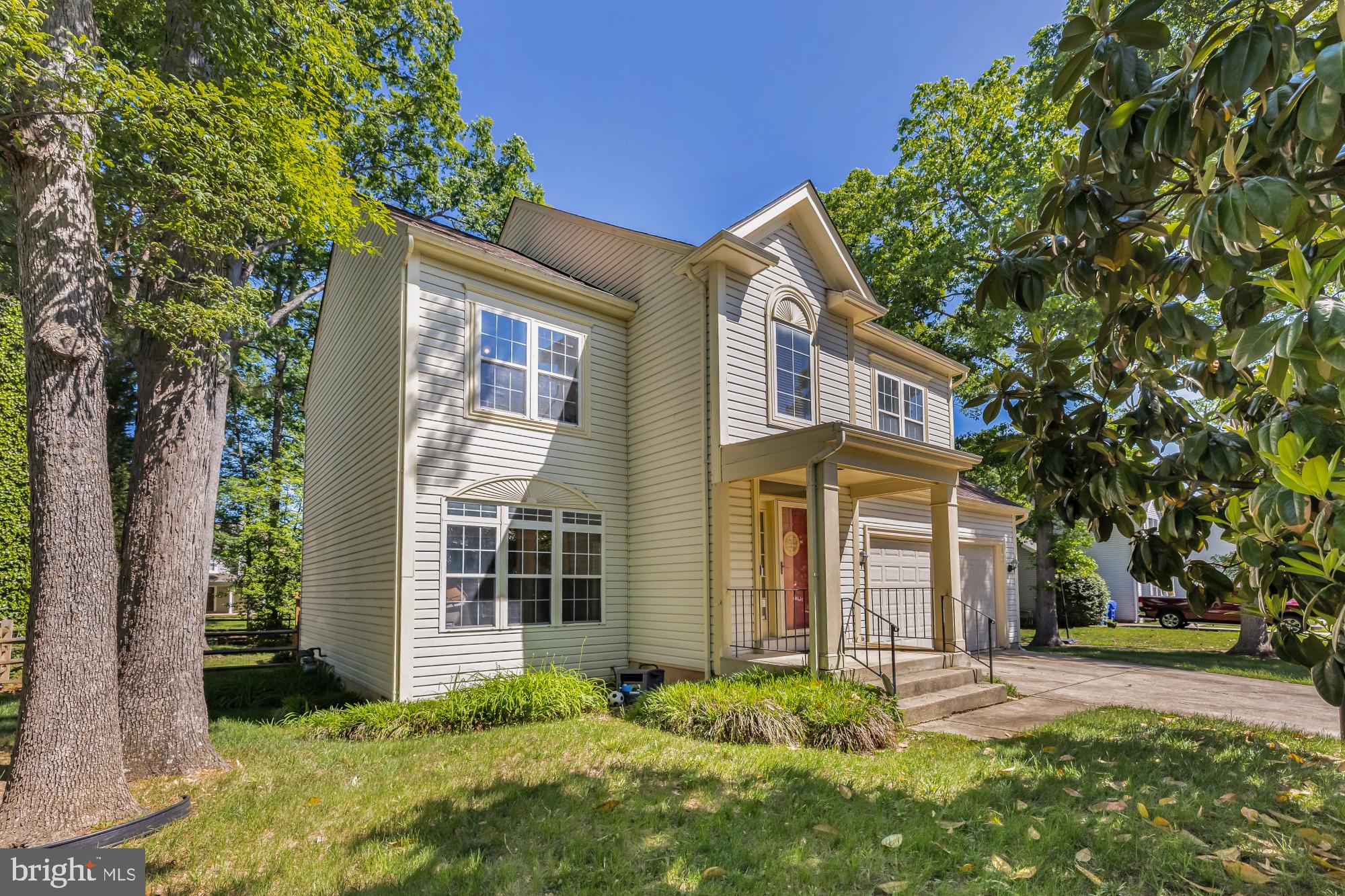 5007 DAMSELFISH COURT