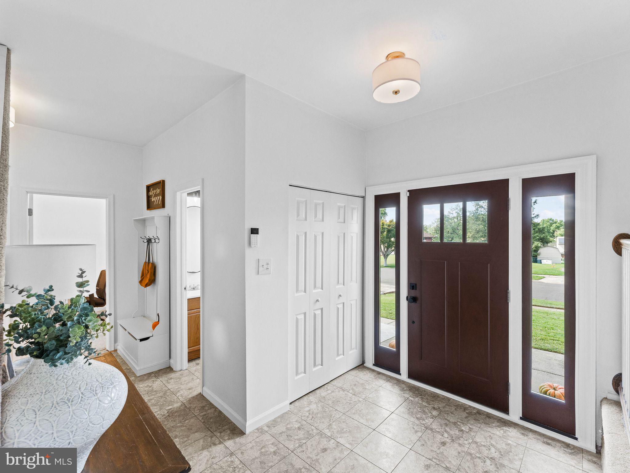 2051 ROSELYN DRIVE