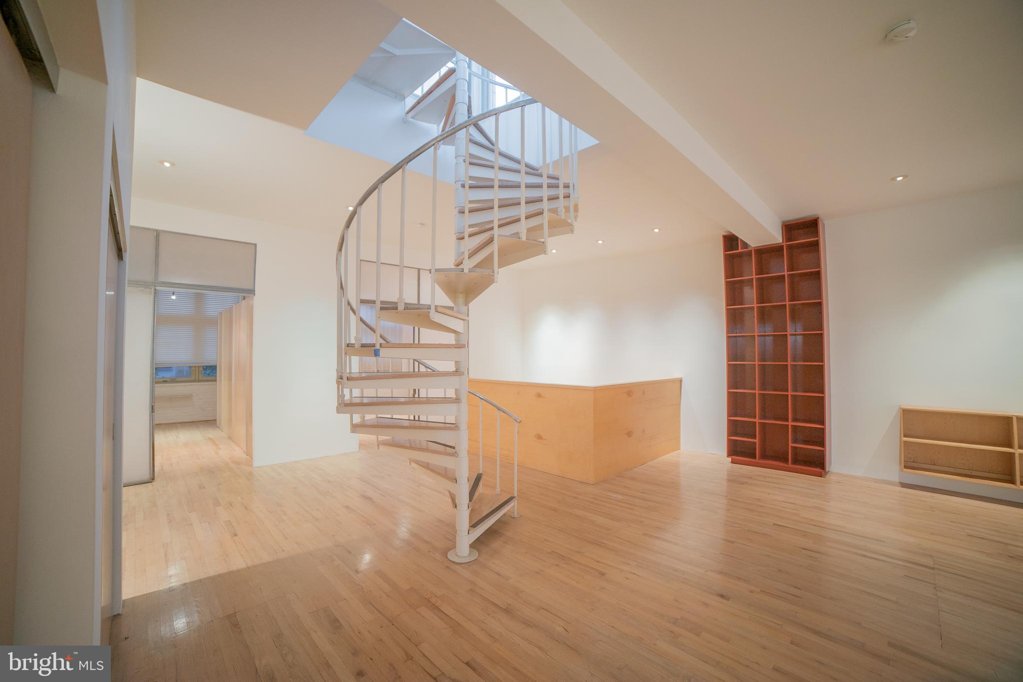 ART MUSEUM AREA - Residential