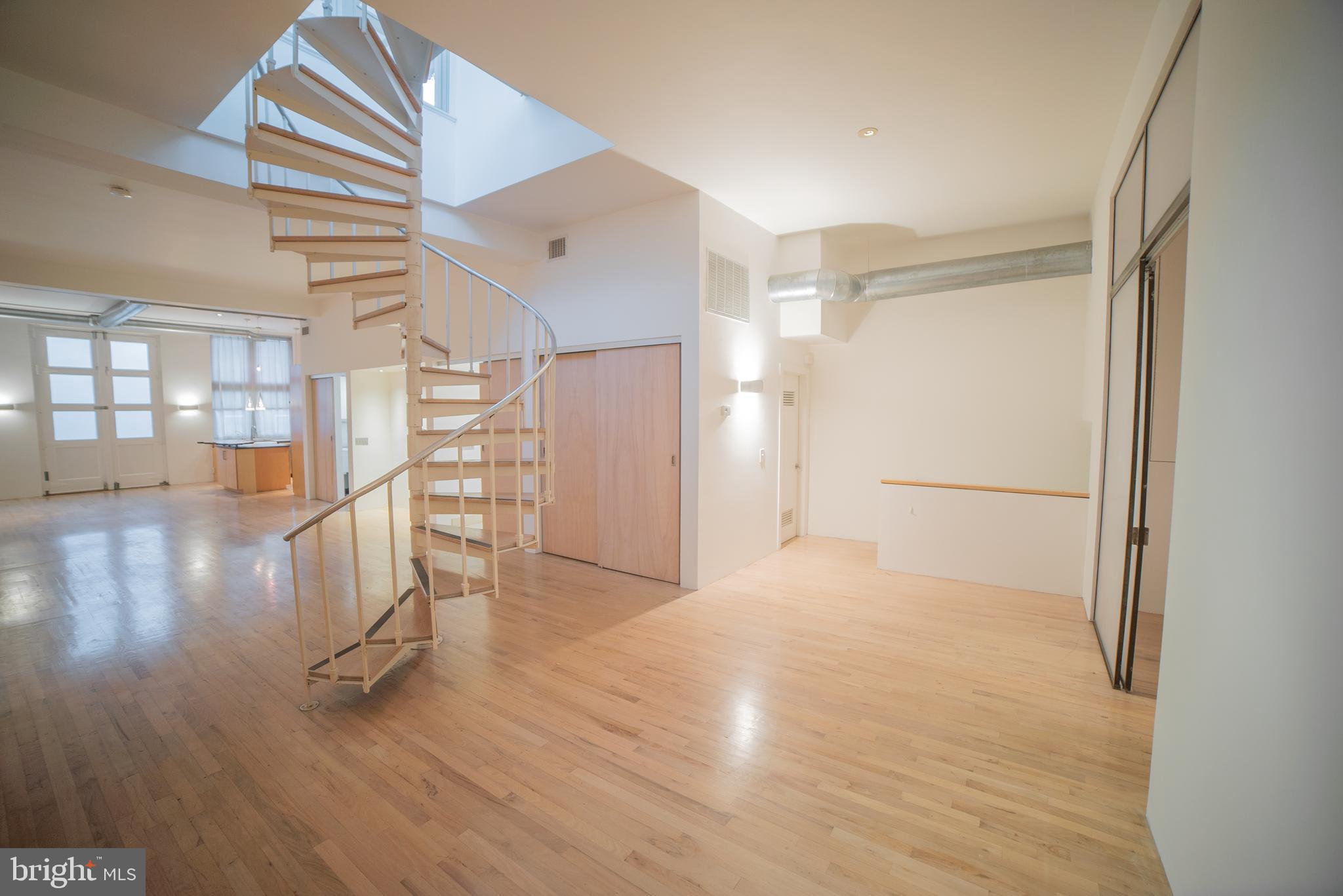 ART MUSEUM AREA - Residential