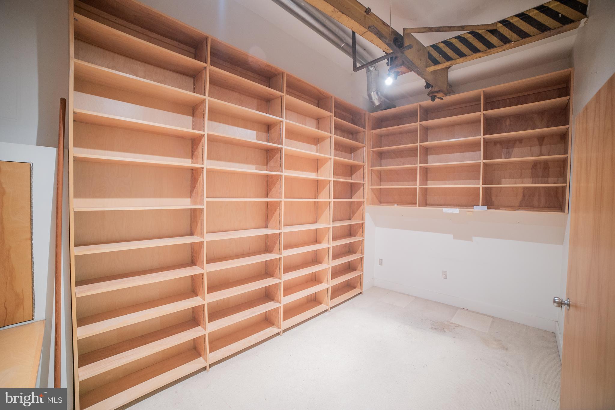 ART MUSEUM AREA - Residential