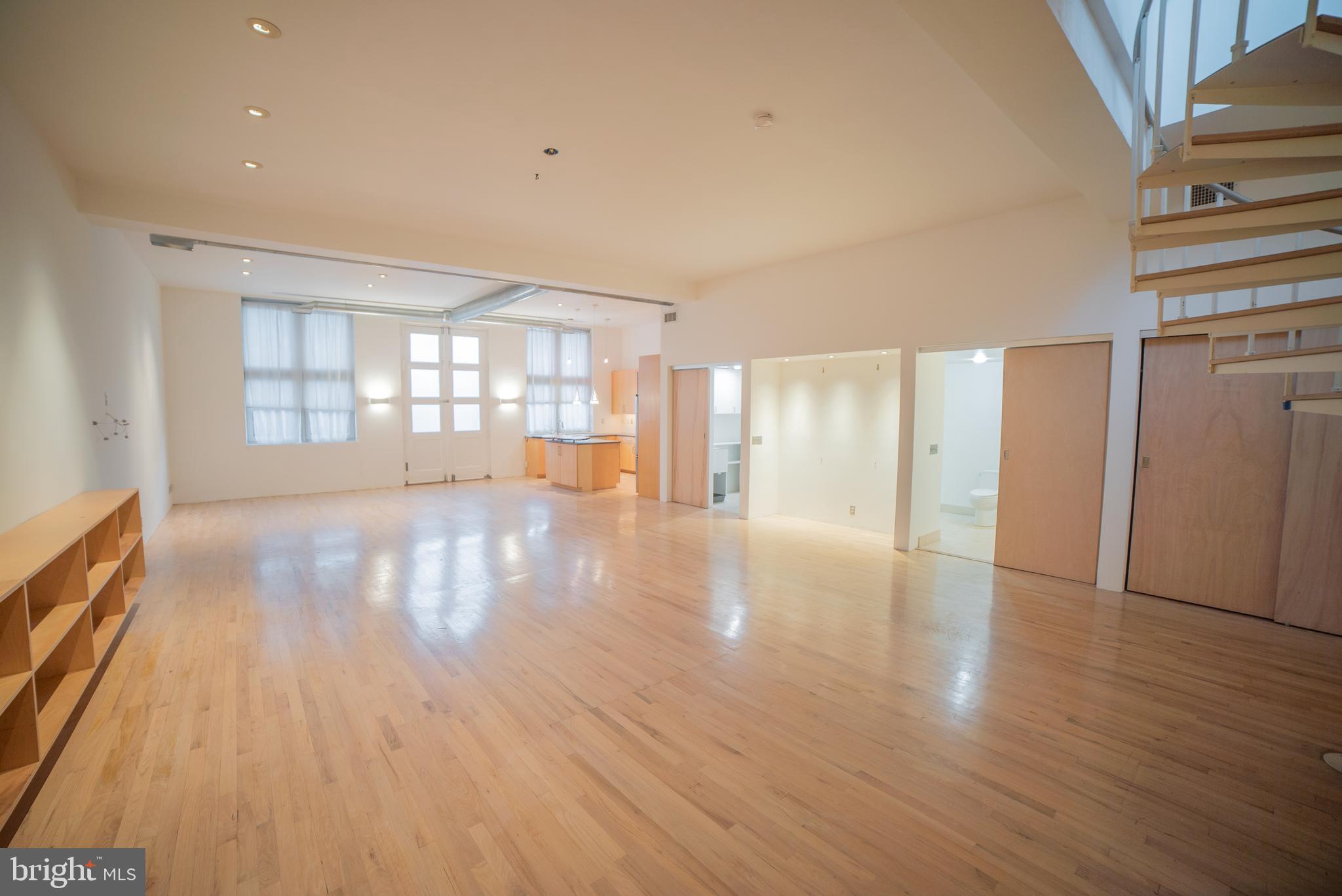 ART MUSEUM AREA - Residential