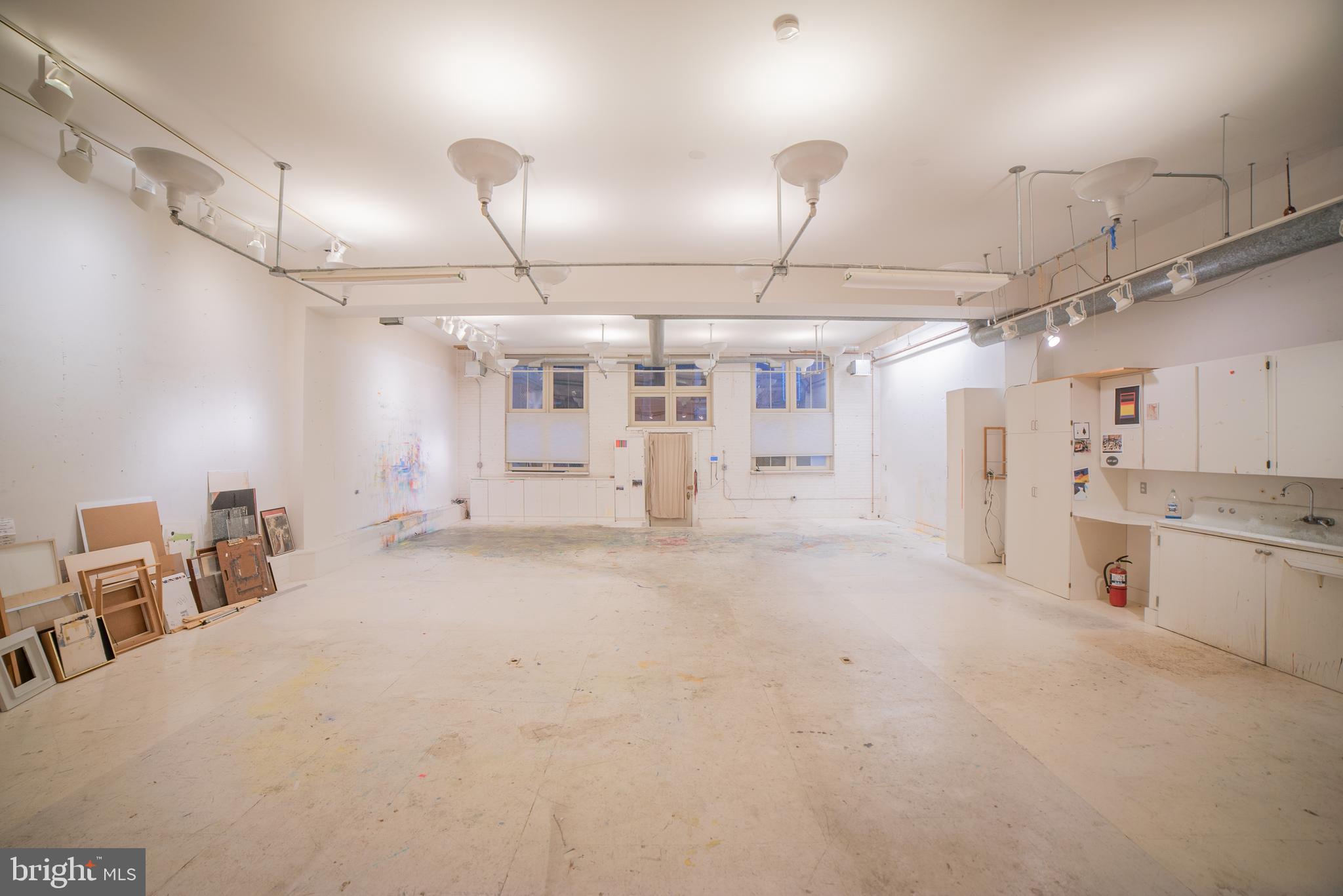 ART MUSEUM AREA - Residential