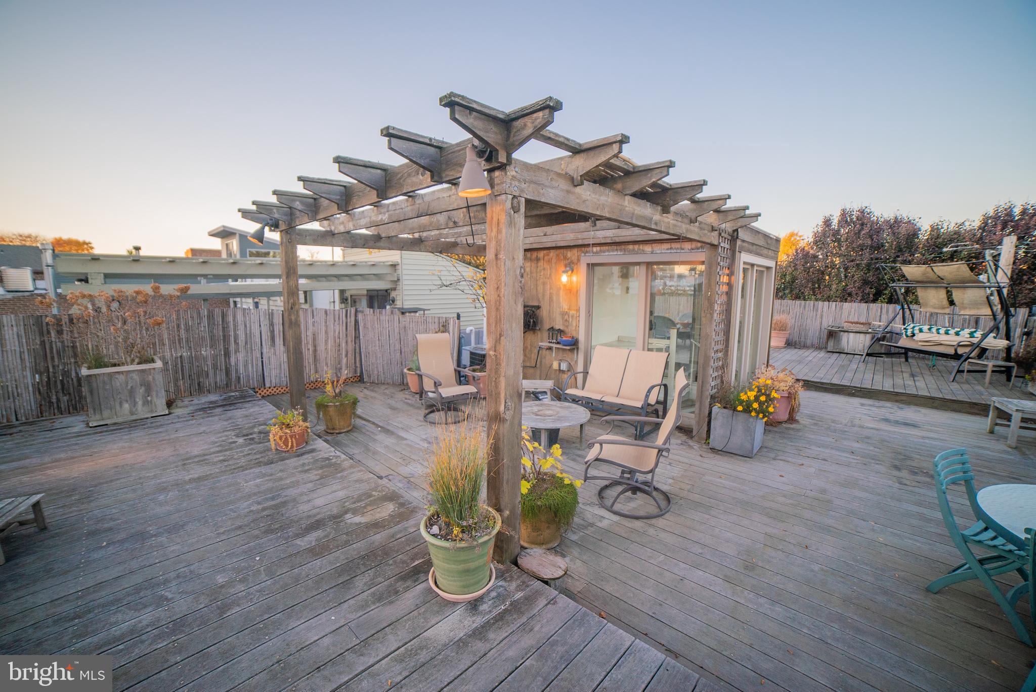 ART MUSEUM AREA - Residential