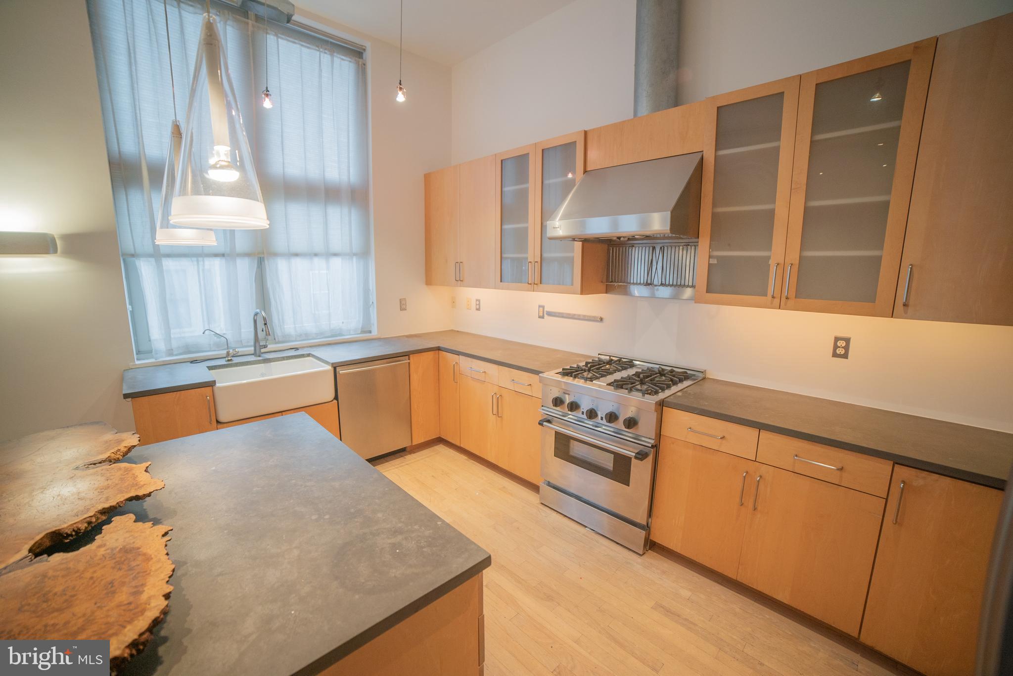 ART MUSEUM AREA - Residential