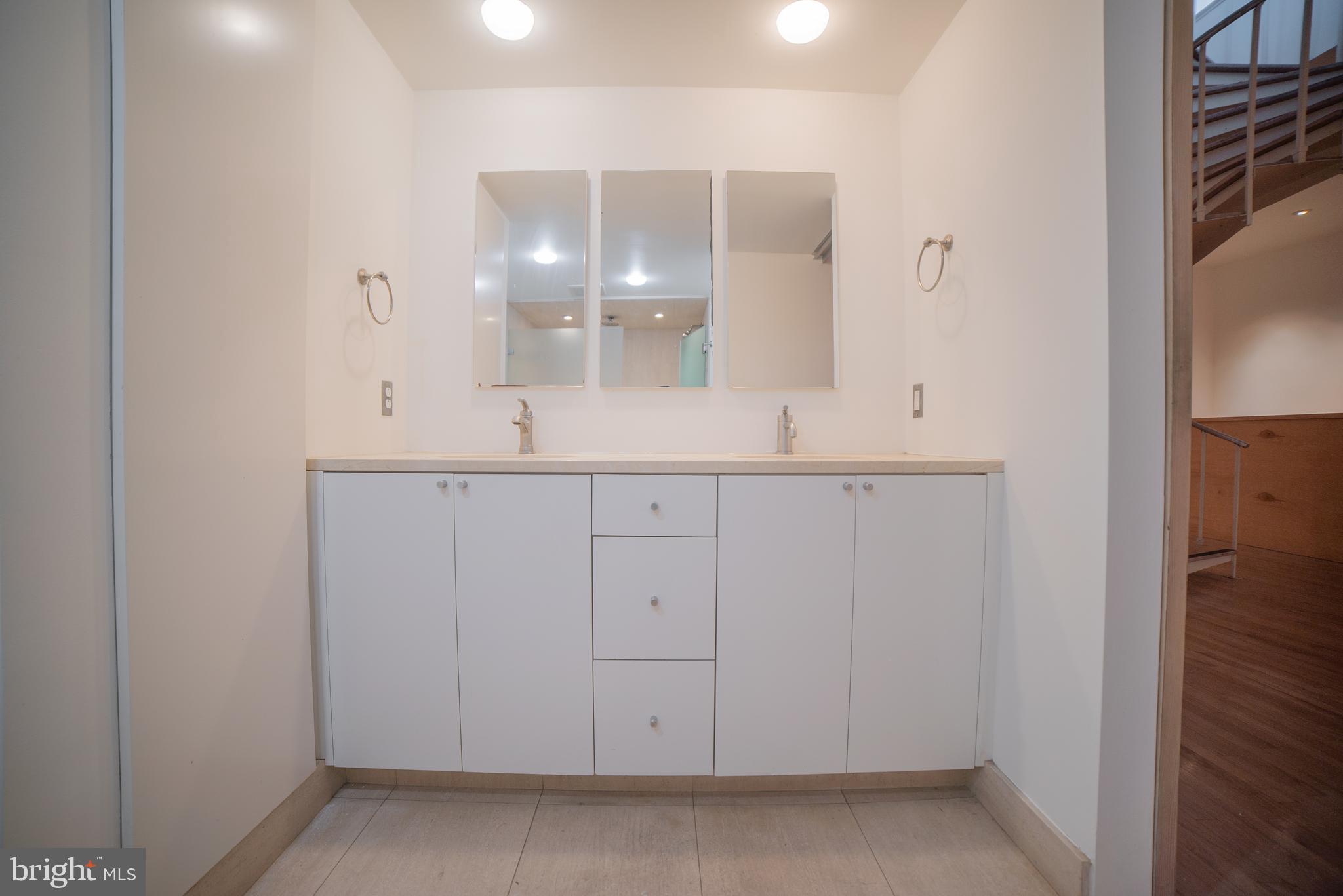 ART MUSEUM AREA - Residential