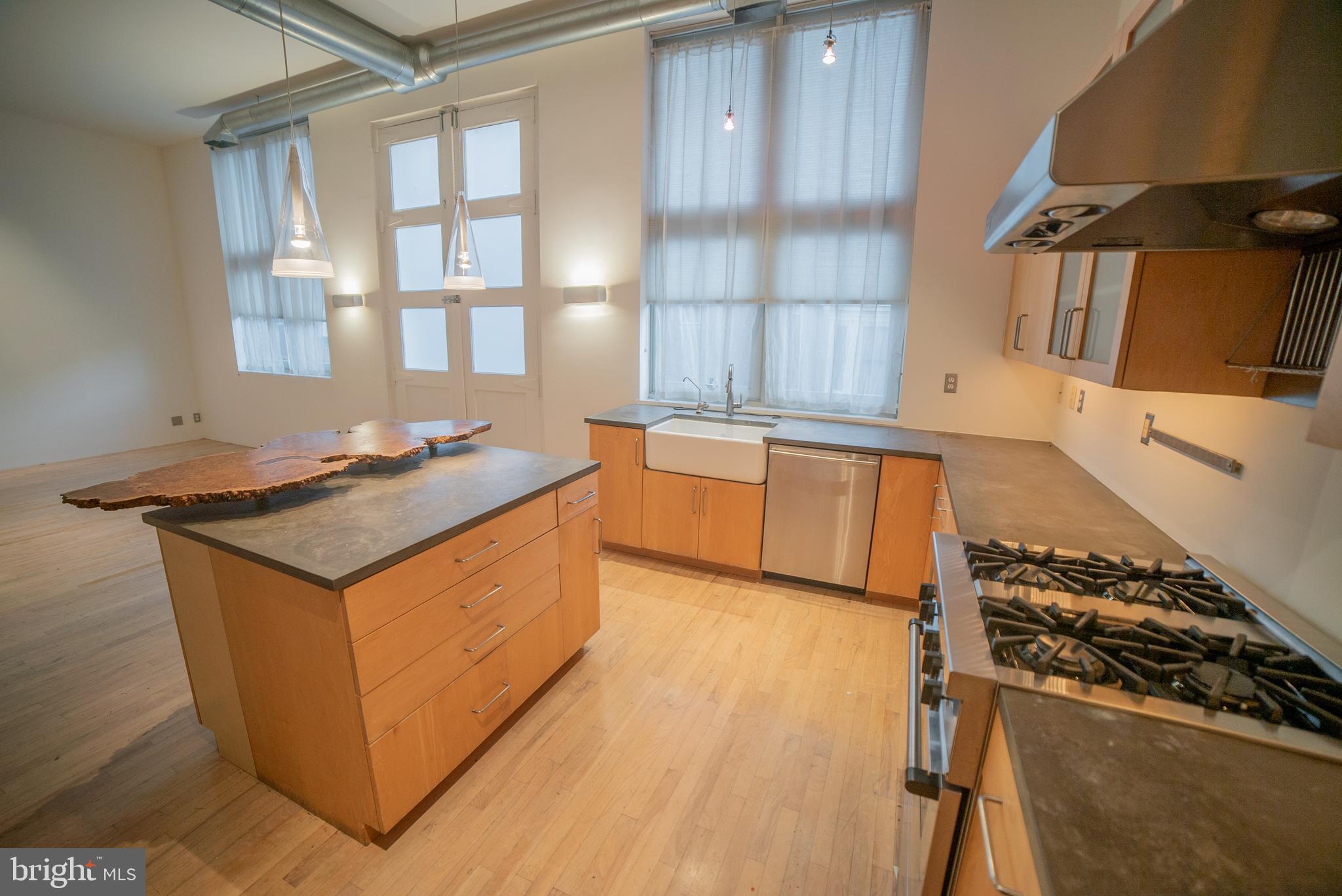 ART MUSEUM AREA - Residential