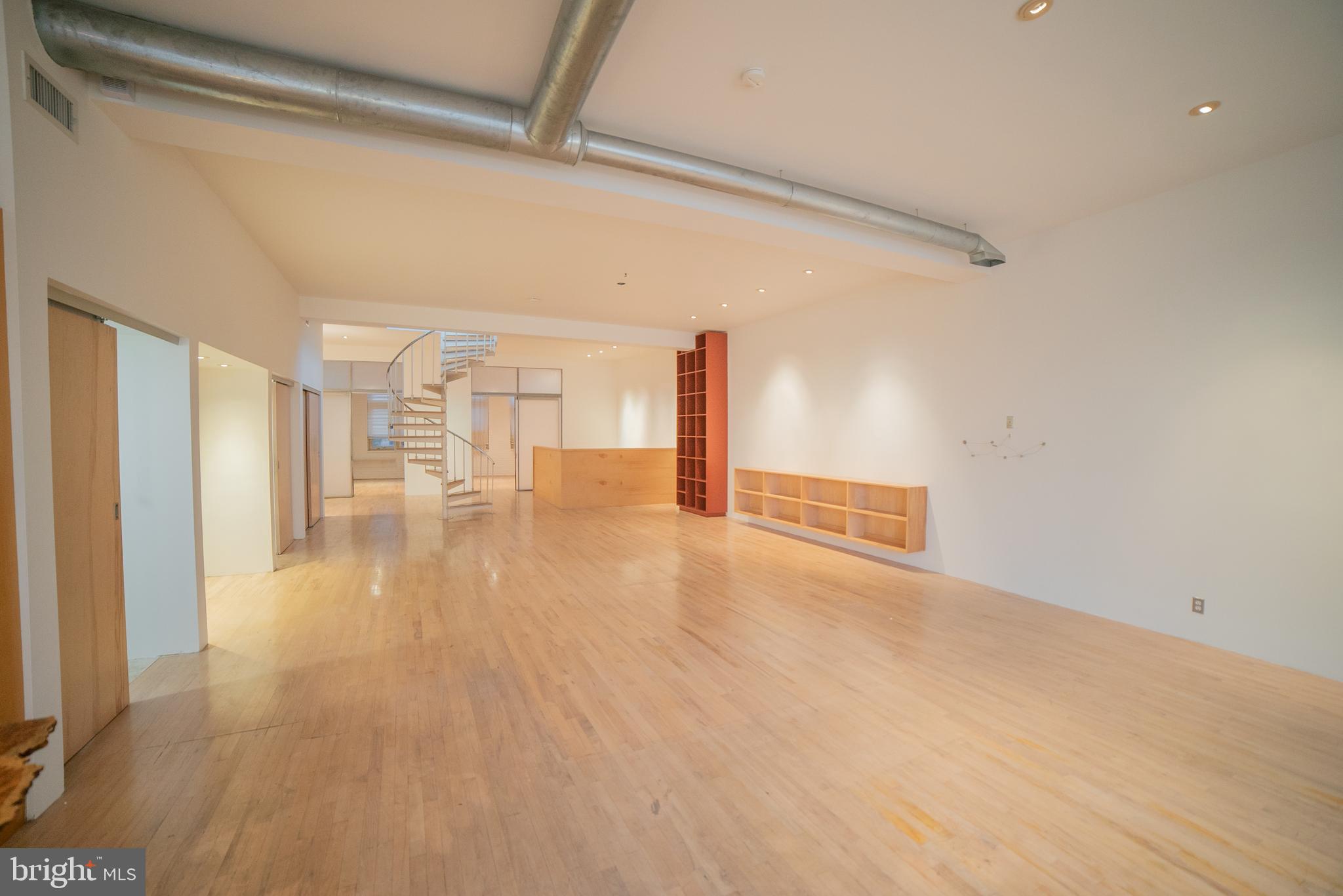 ART MUSEUM AREA - Residential