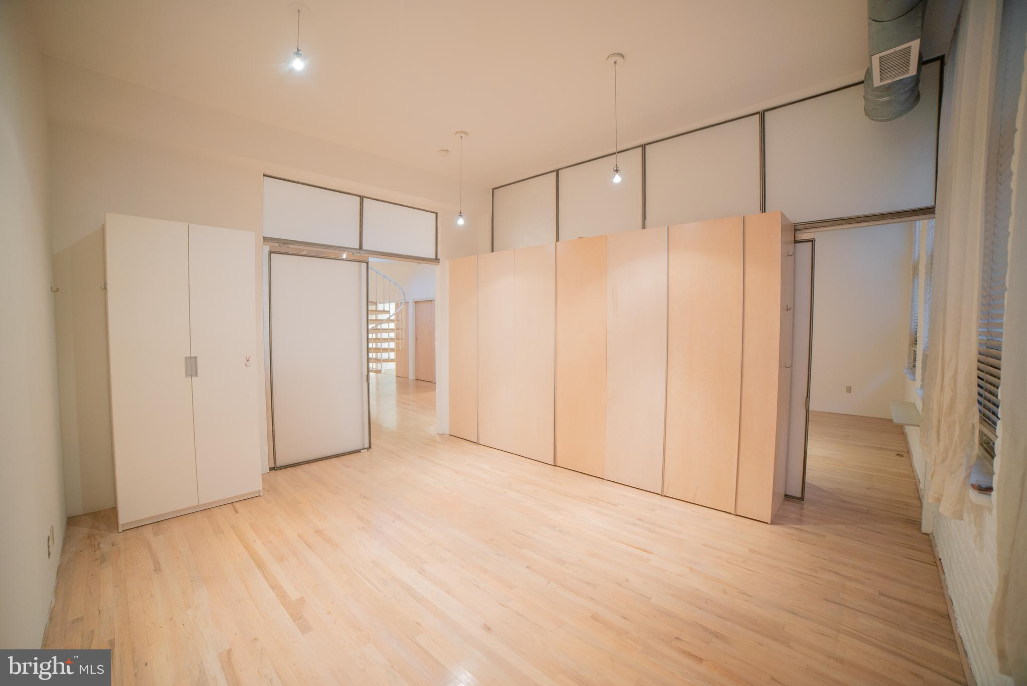 ART MUSEUM AREA - Residential