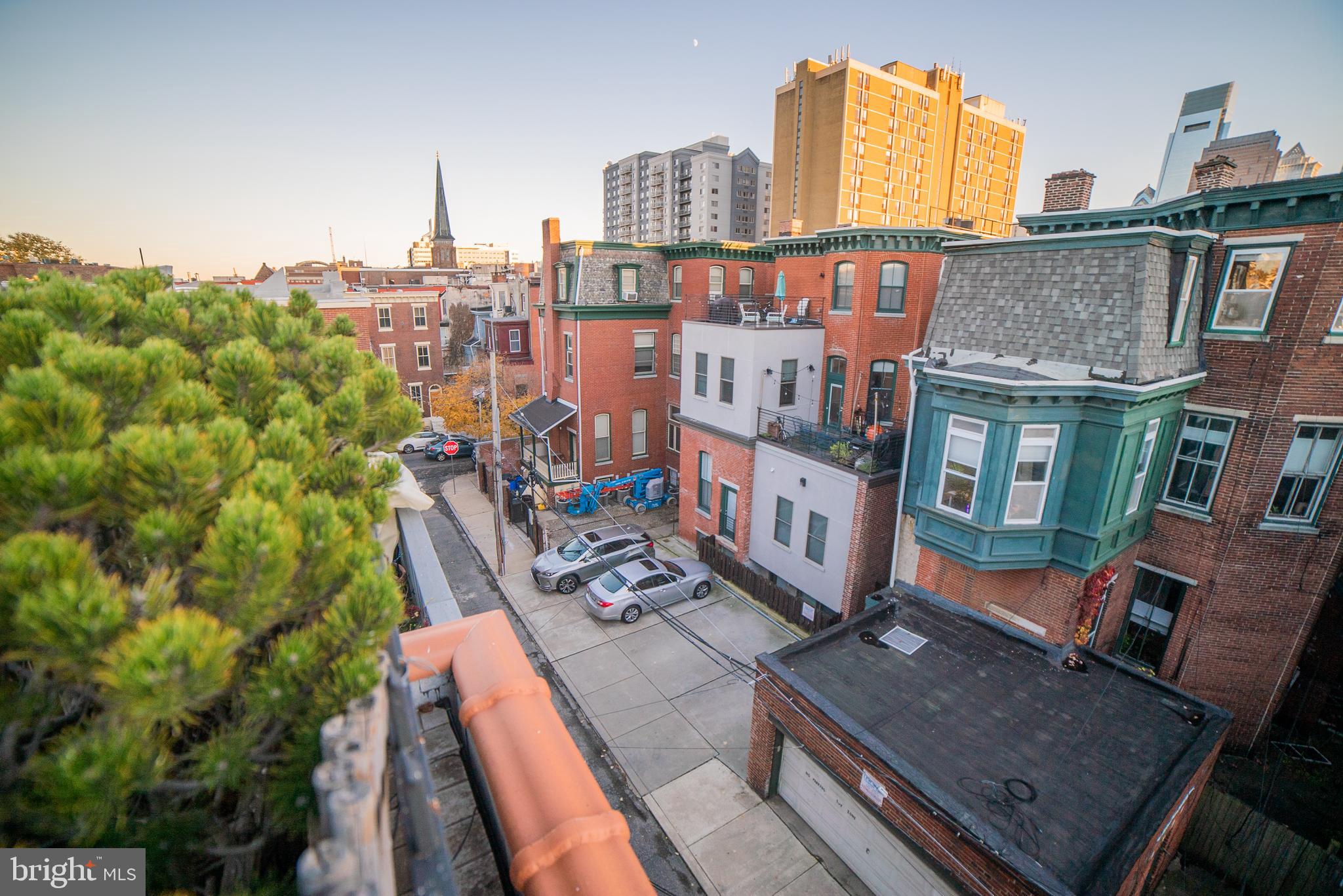 ART MUSEUM AREA - Residential