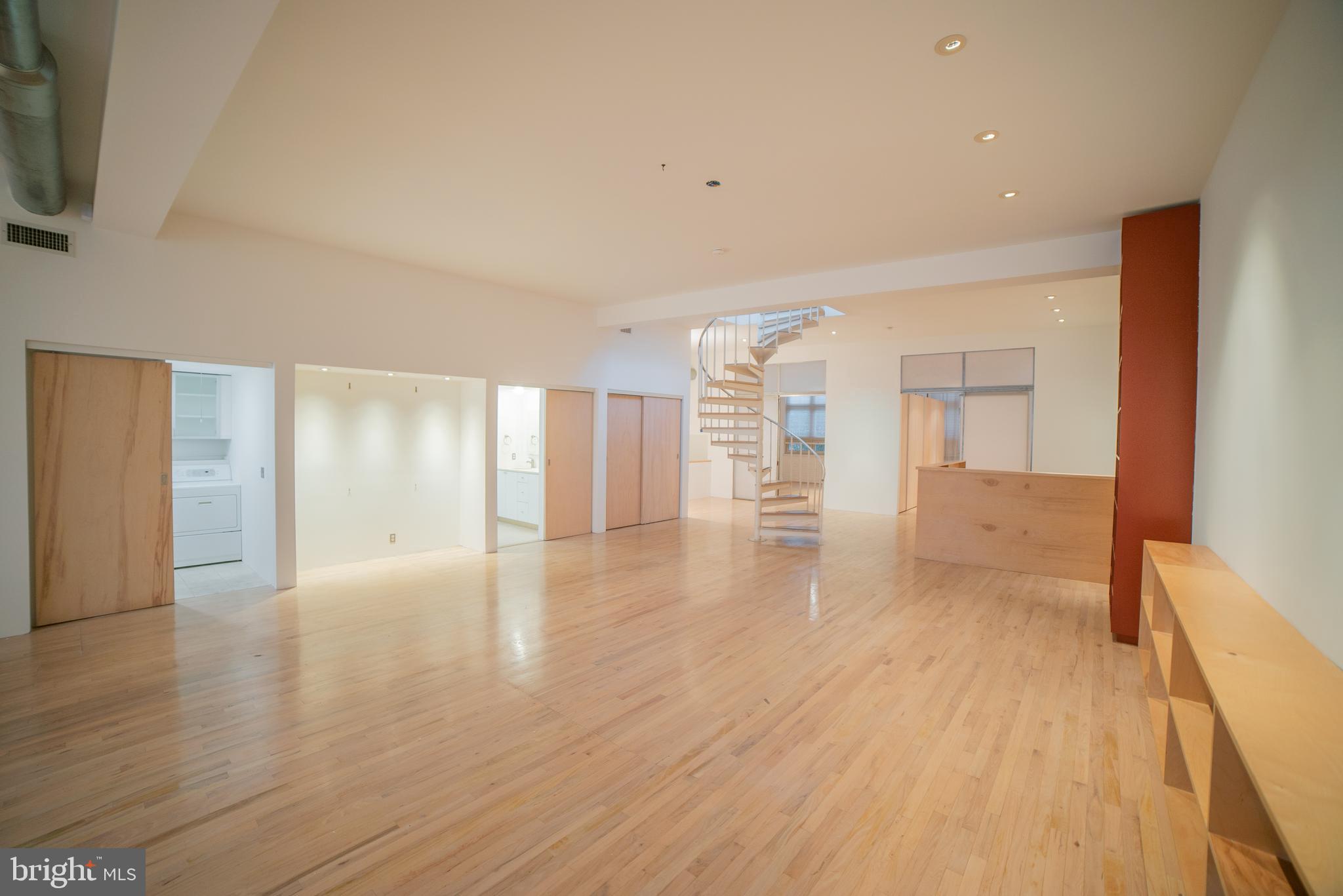 ART MUSEUM AREA - Residential