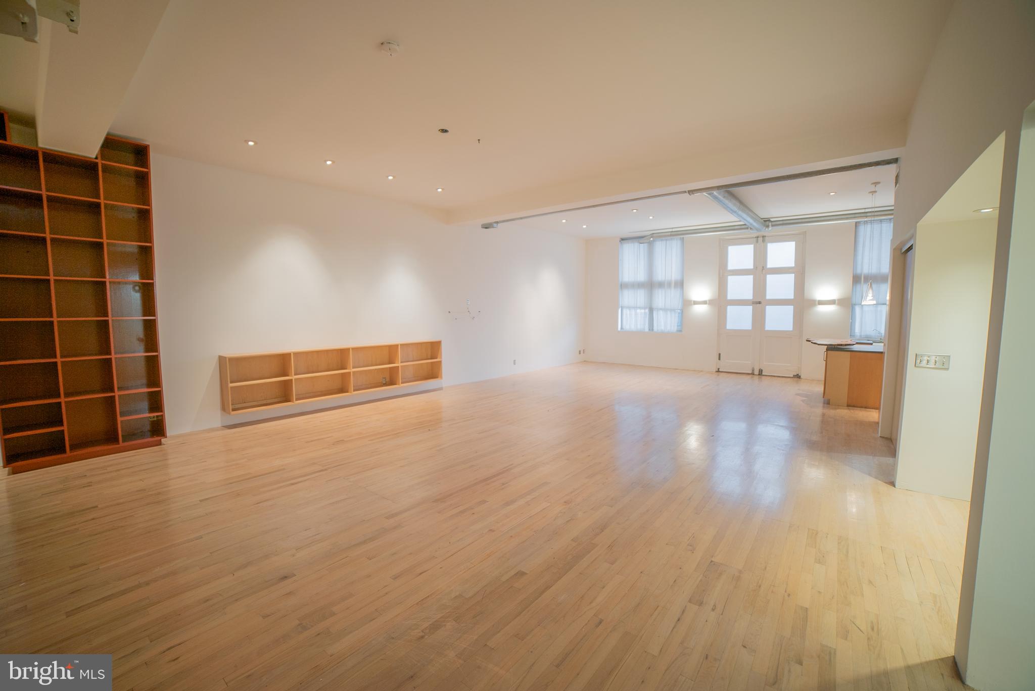 ART MUSEUM AREA - Residential