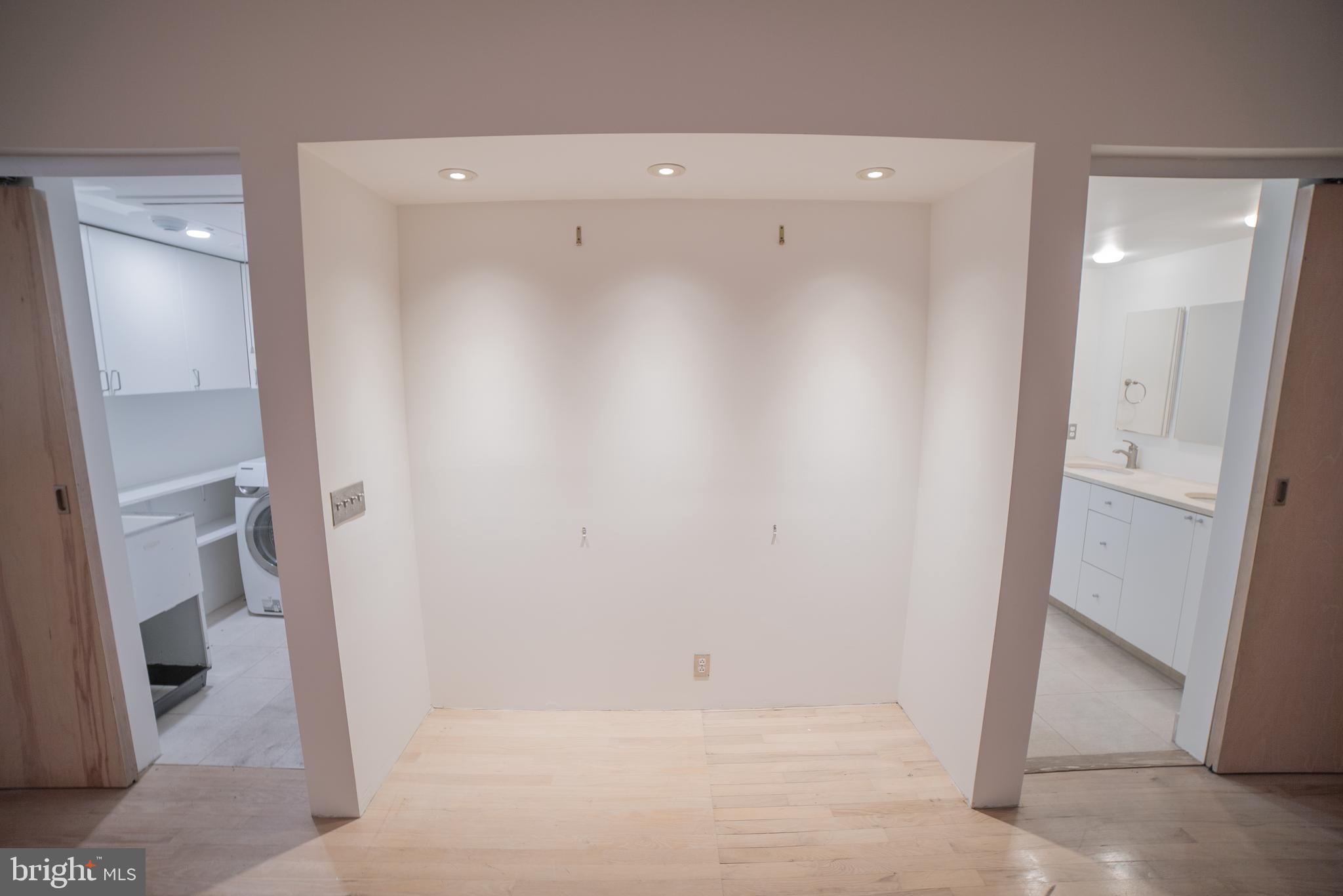 ART MUSEUM AREA - Residential