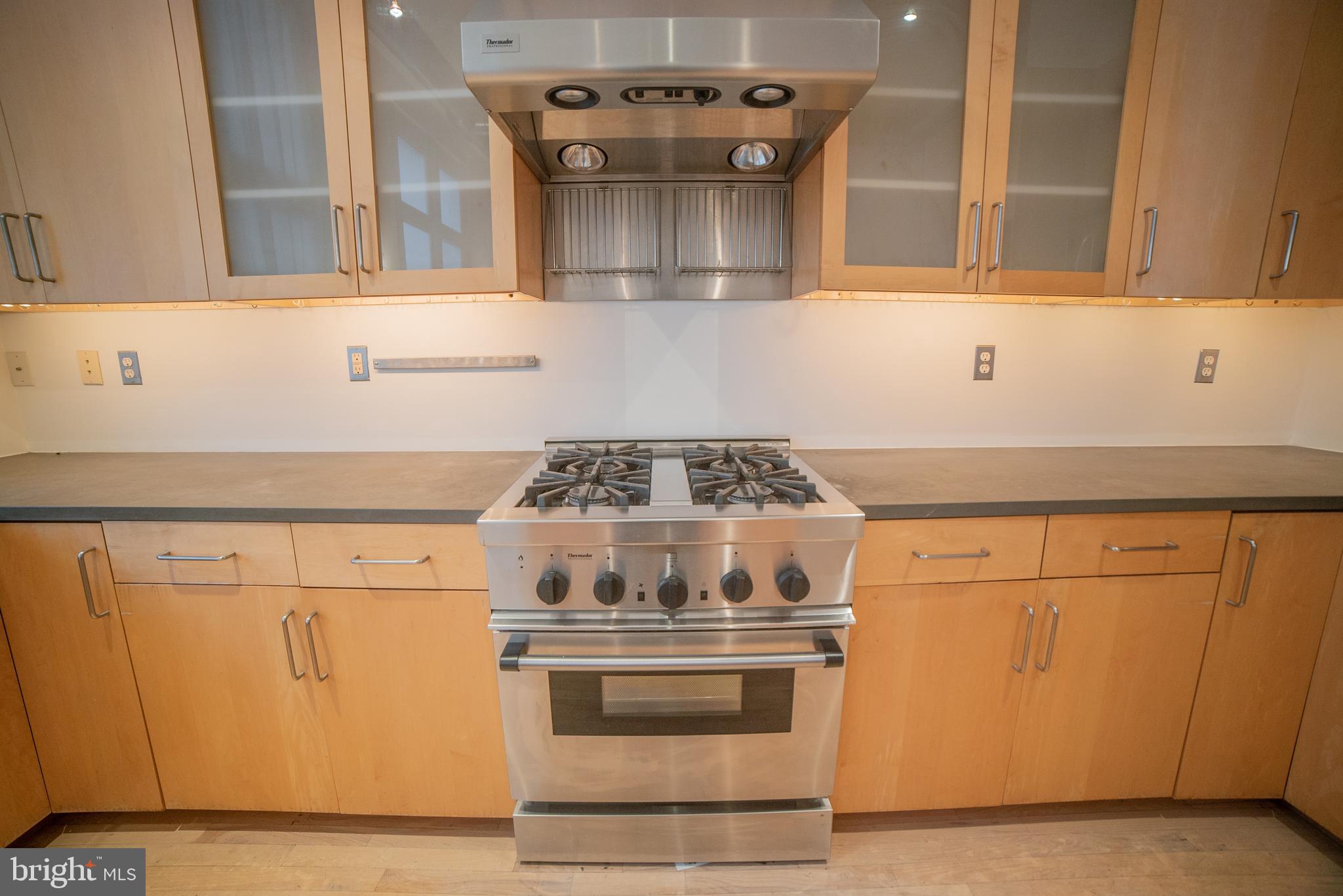 ART MUSEUM AREA - Residential