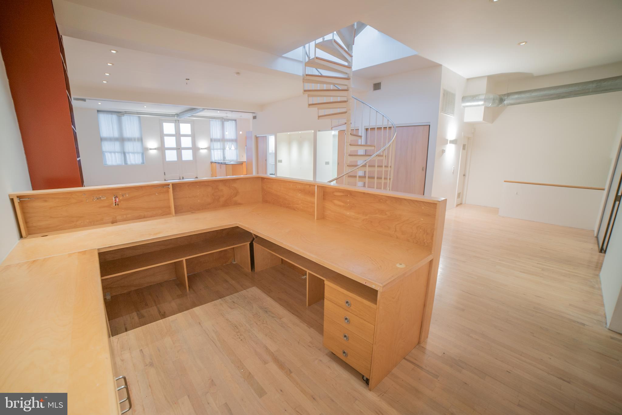 ART MUSEUM AREA - Residential