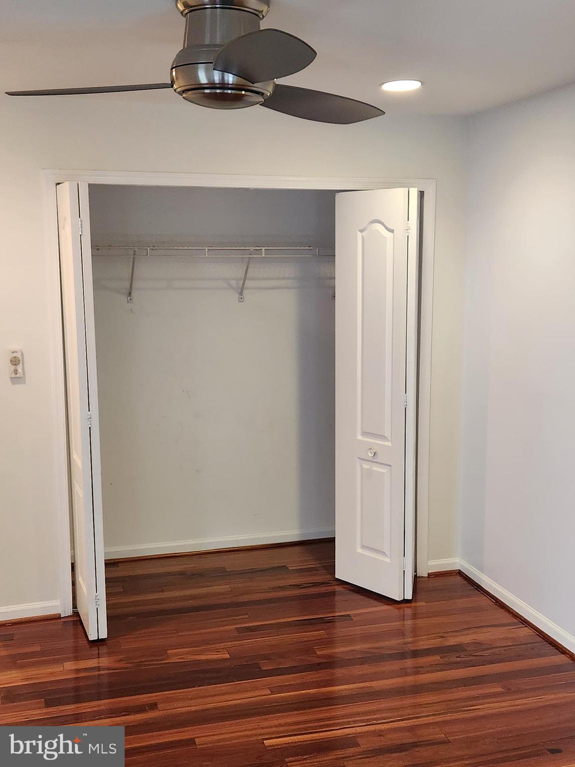 LARGO TOWN CENTER CONDOMINIUMS - Residential