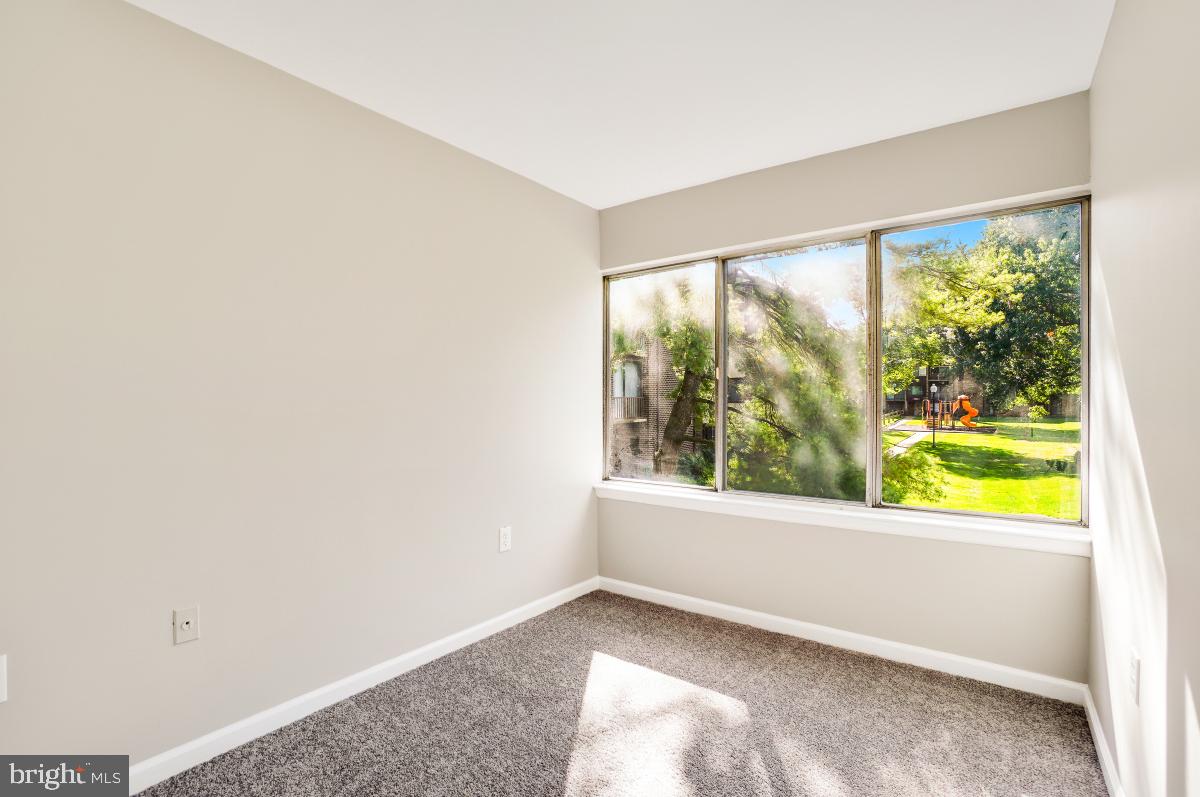 GREENBRIAR CONDO PHASE I - Residential