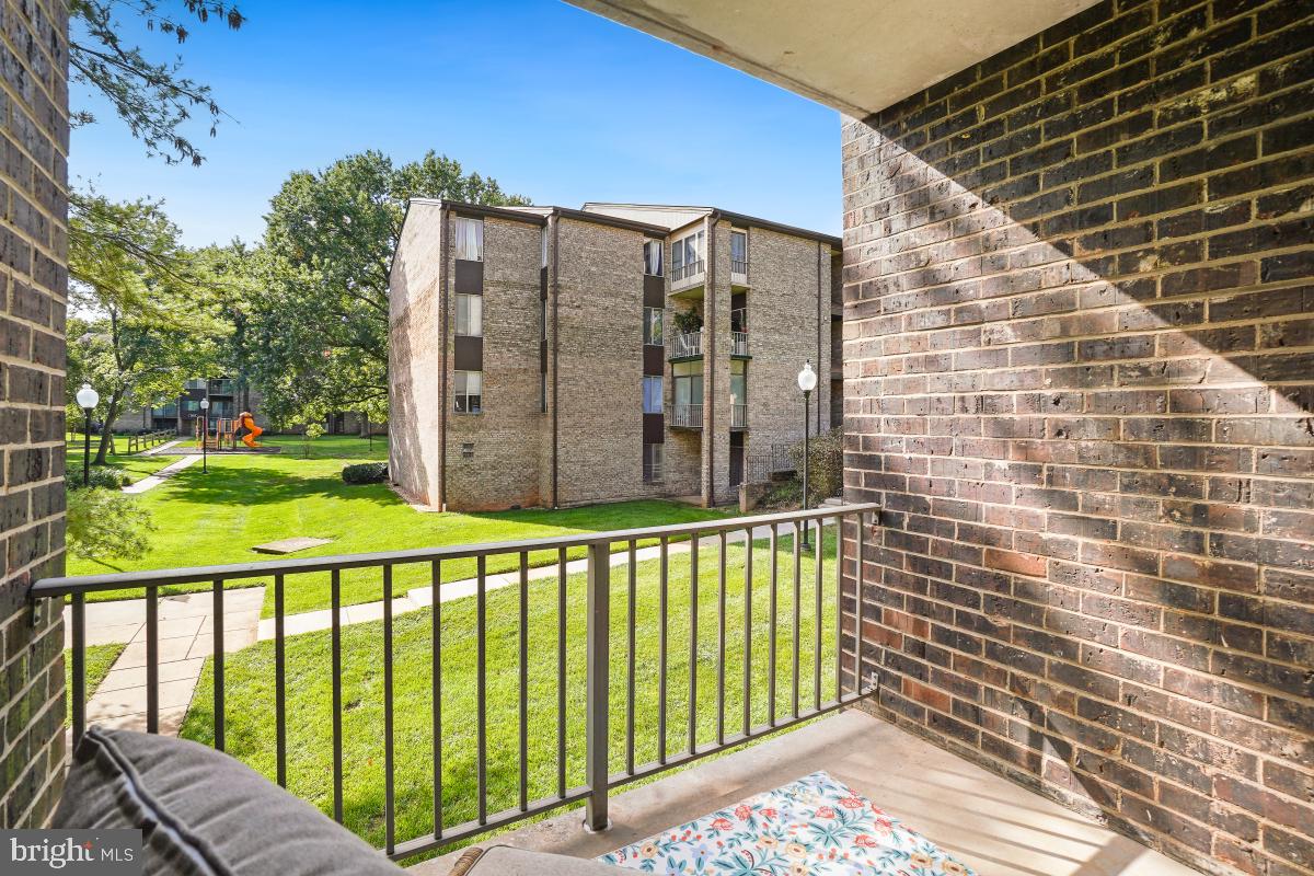 GREENBRIAR CONDO PHASE I - Residential