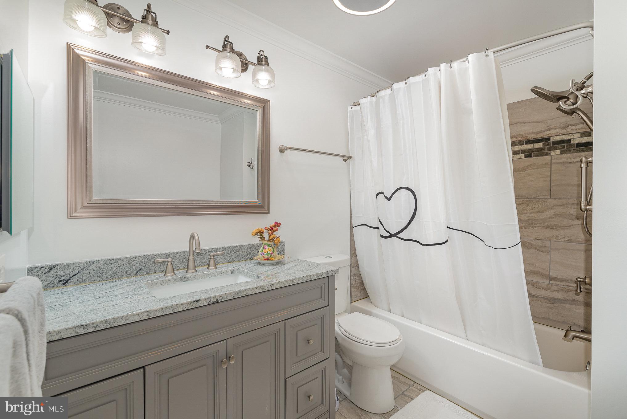 BAY VIEW ESTATES - Residential