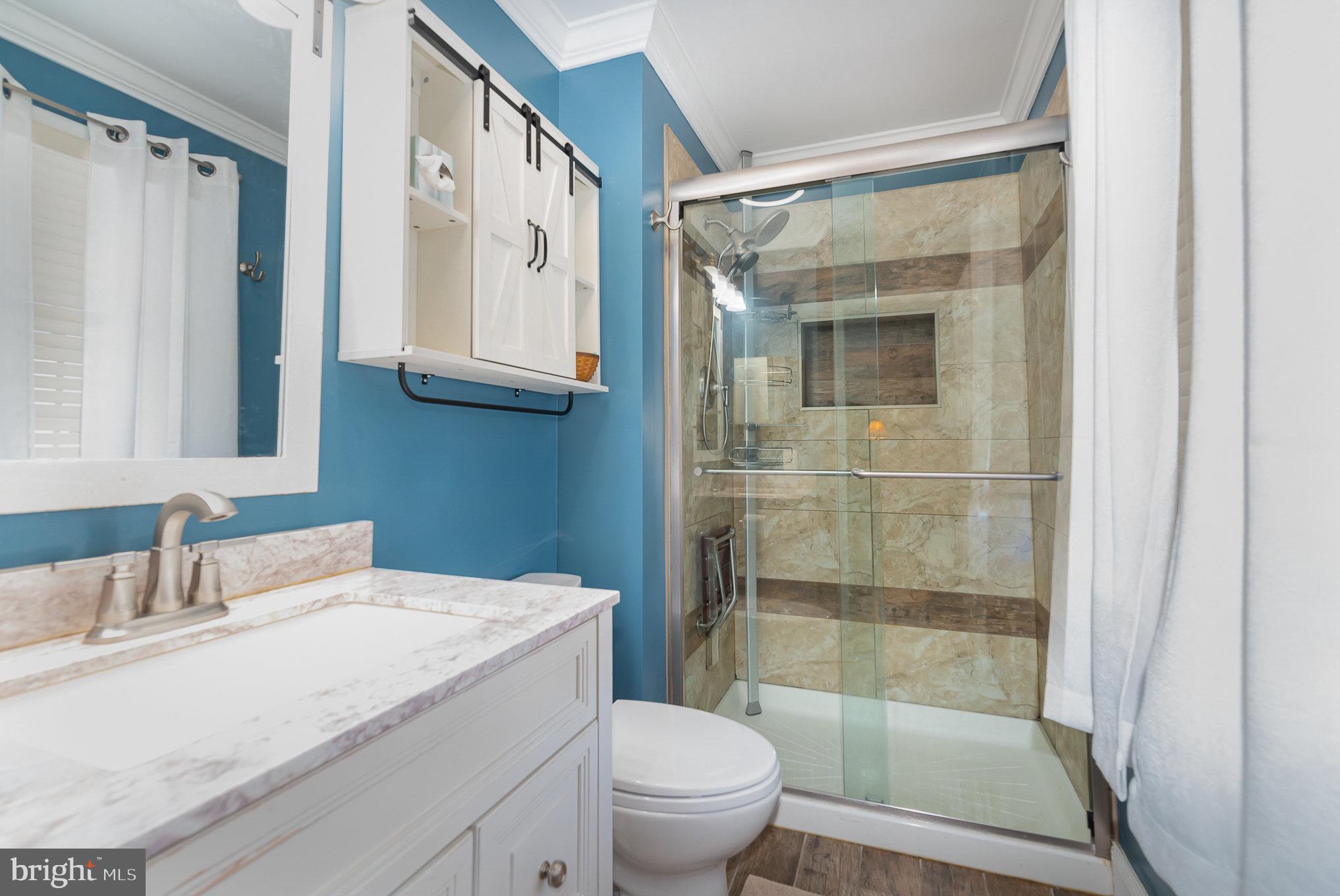 BAY VIEW ESTATES - Residential