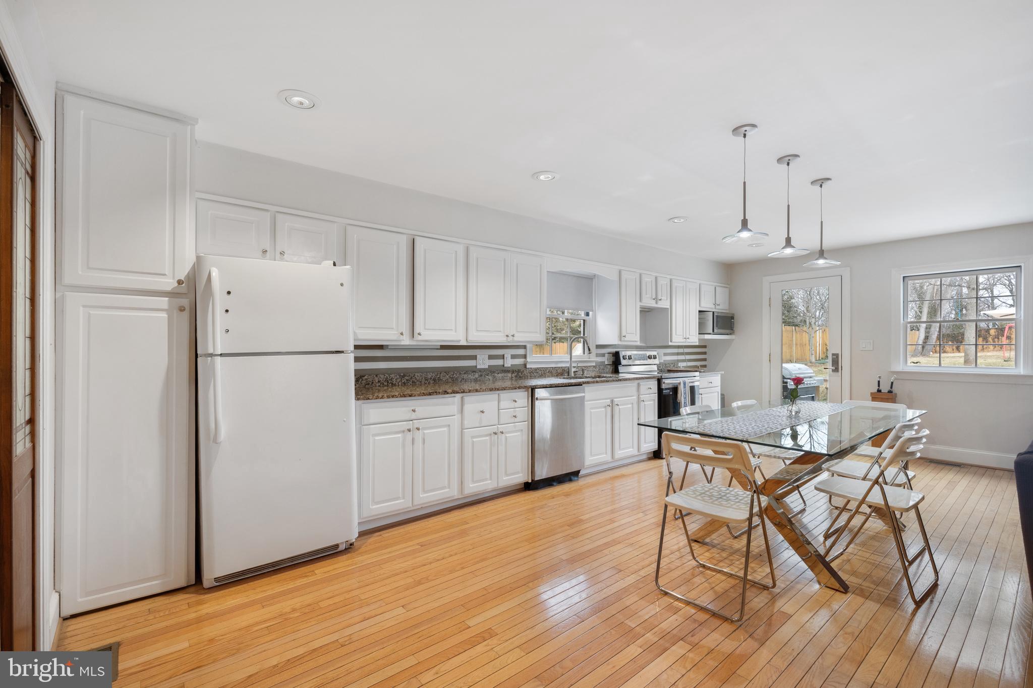 LANHAM HEIGHTS - Residential