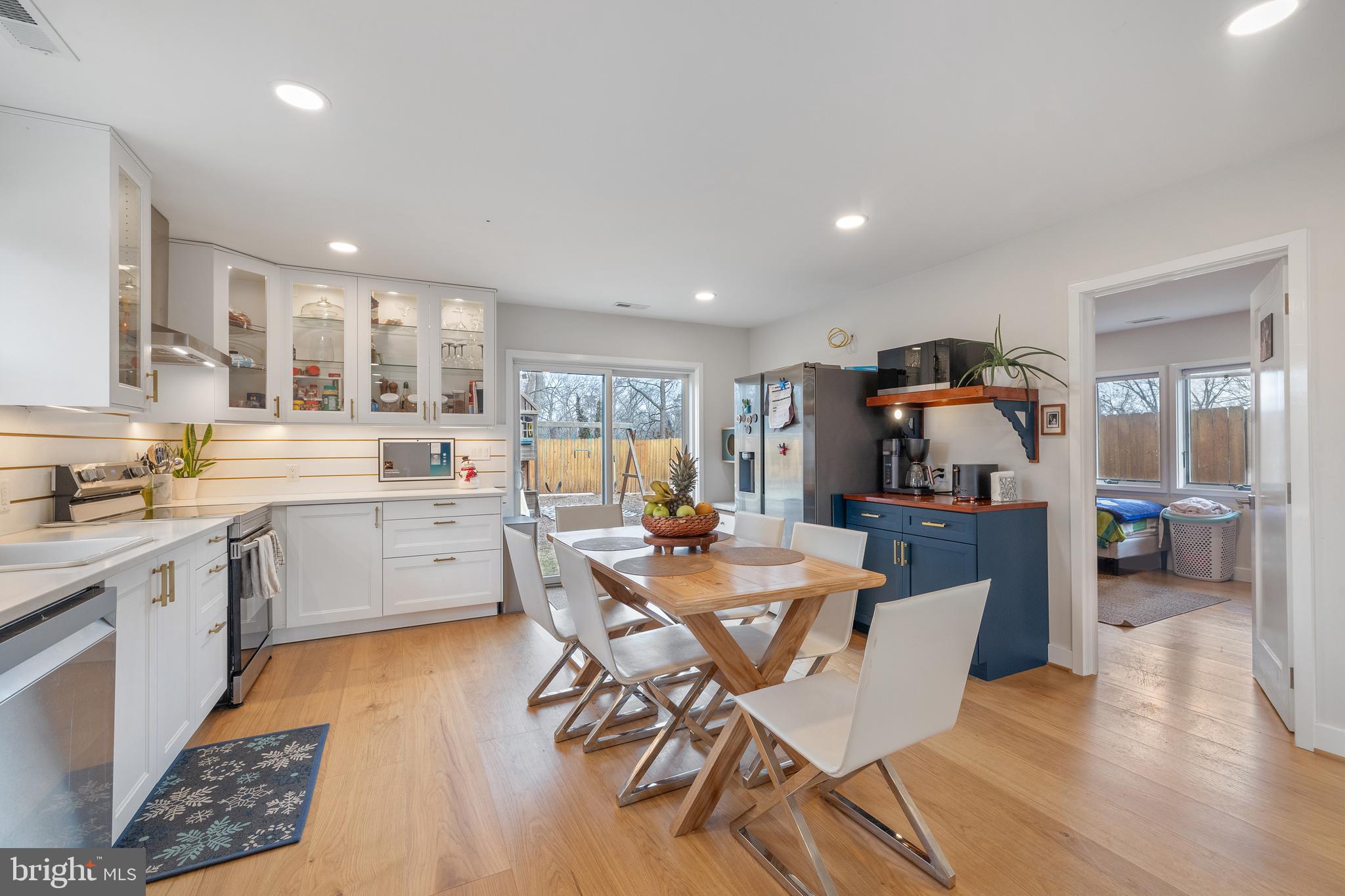 LANHAM HEIGHTS - Residential