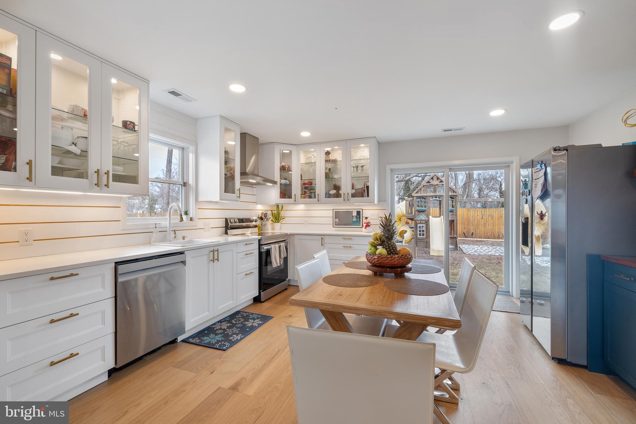 LANHAM HEIGHTS - Residential