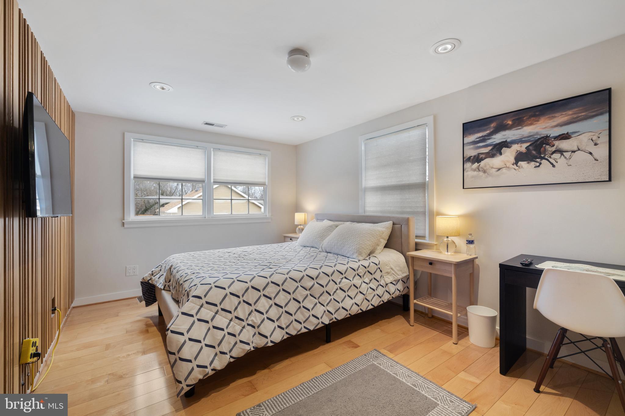 LANHAM HEIGHTS - Residential