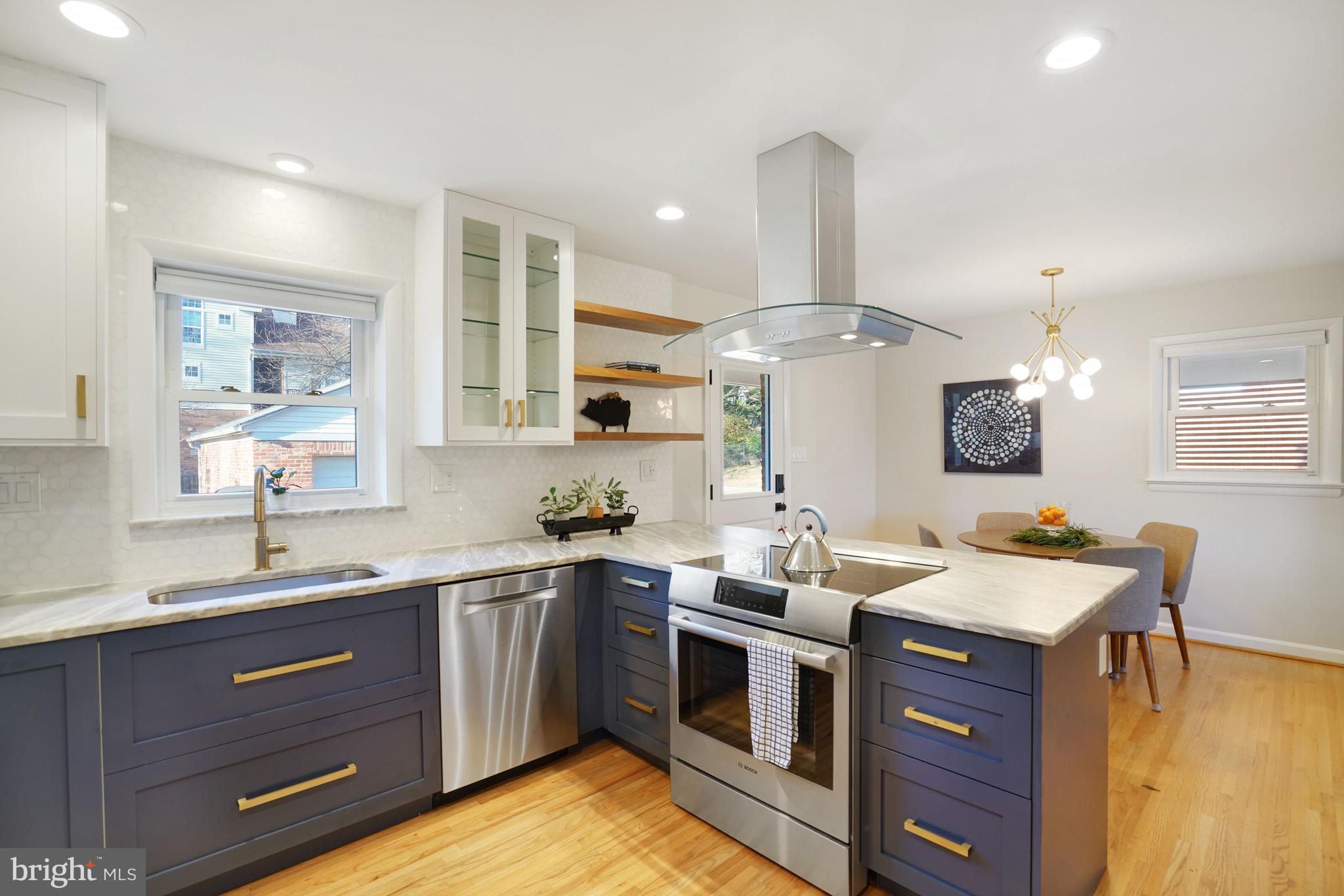 OFFUTT VILLAGE - Residential