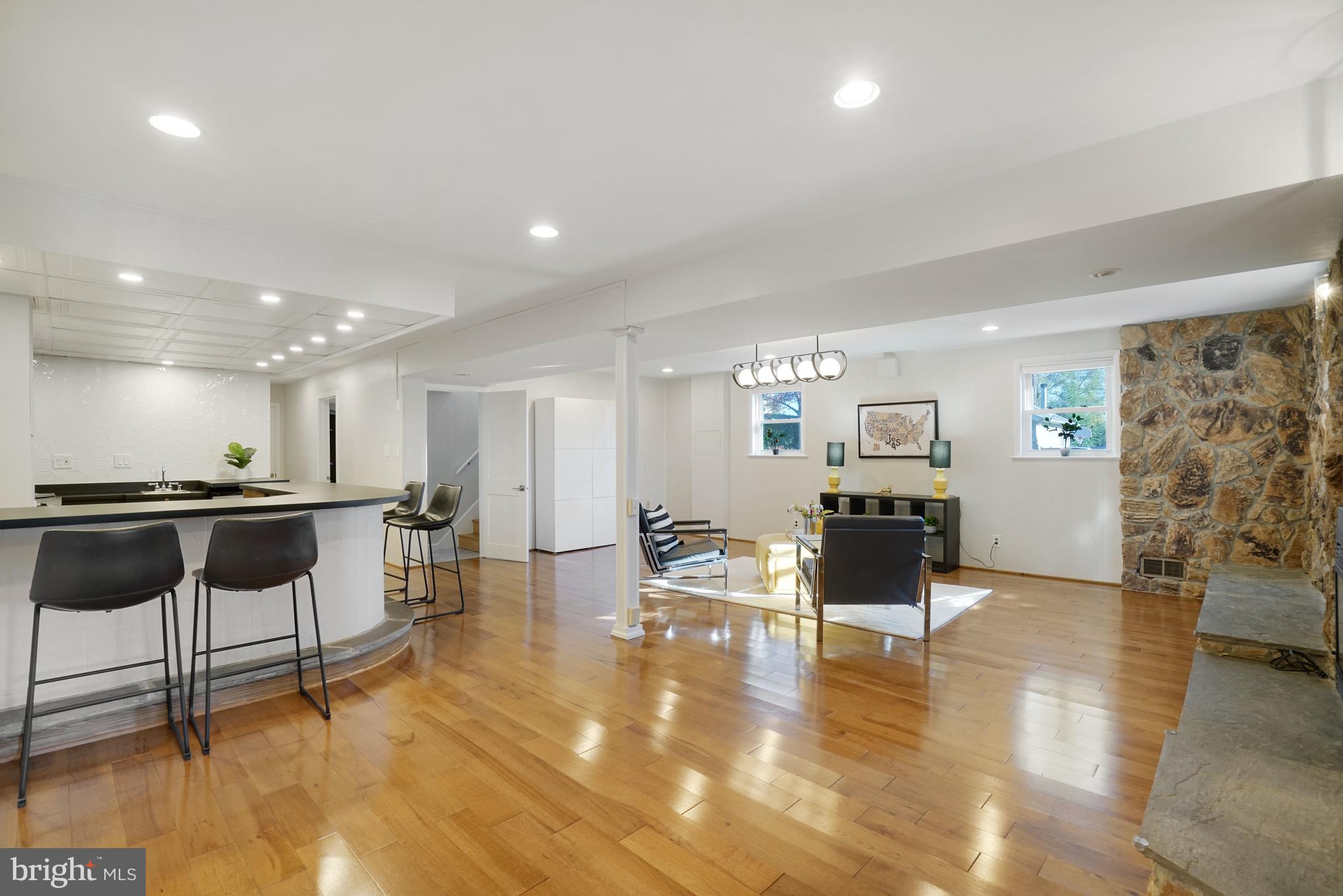 OFFUTT VILLAGE - Residential