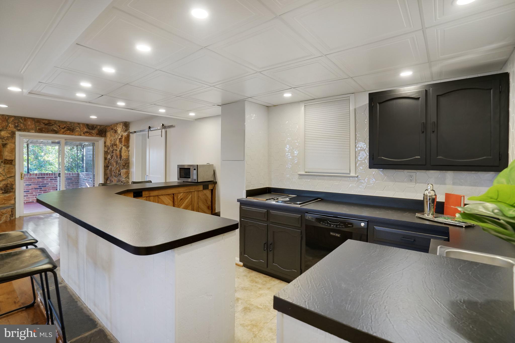 OFFUTT VILLAGE - Residential