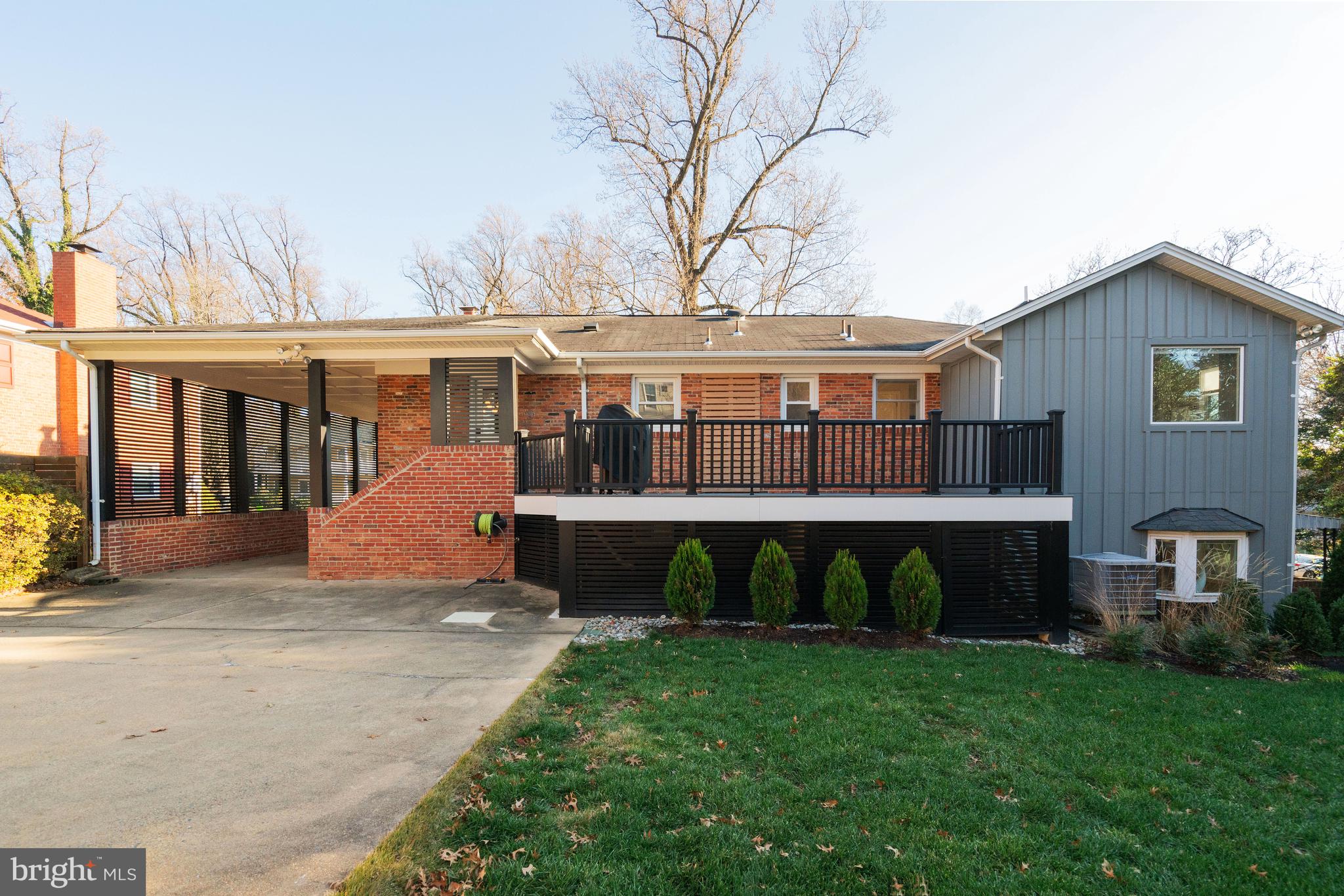 OFFUTT VILLAGE - Residential