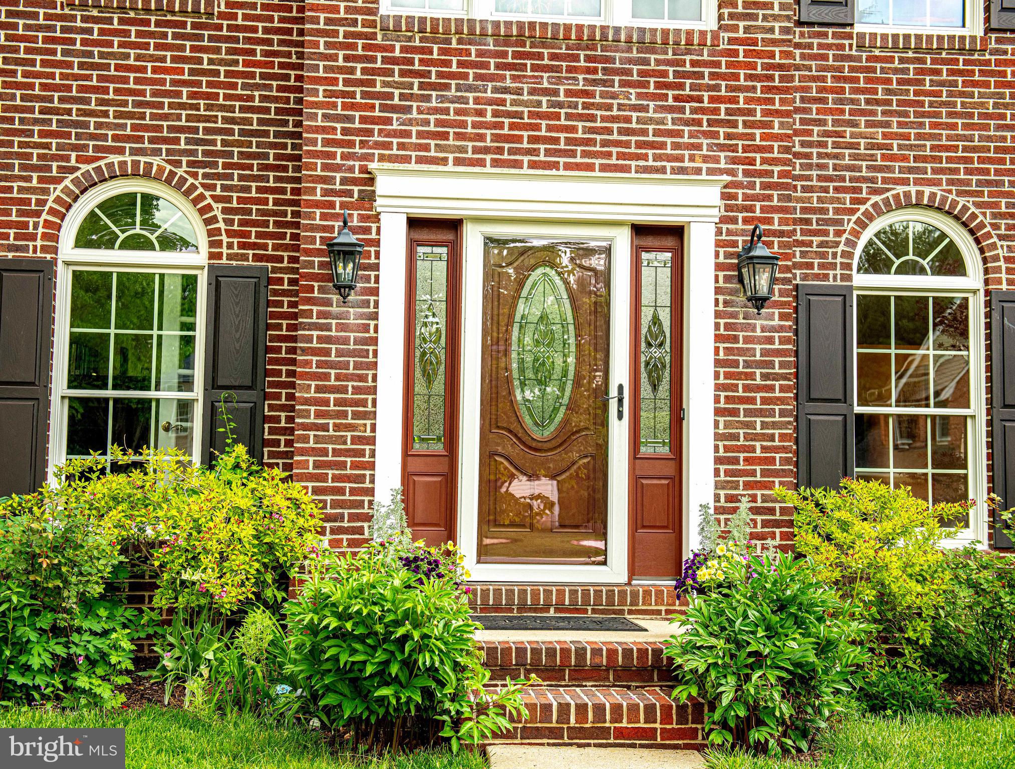 309 POND VIEW COURT