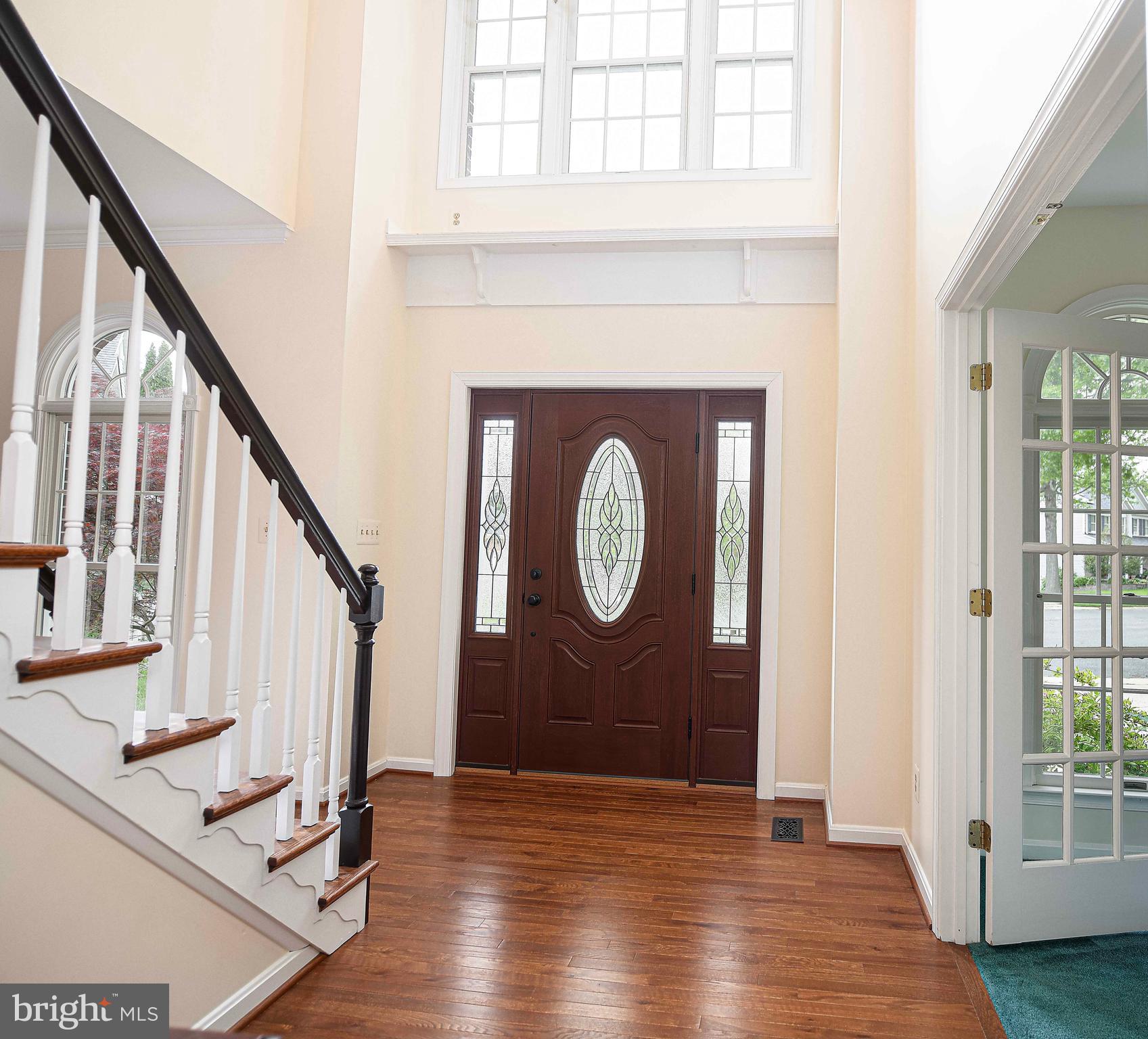 309 POND VIEW COURT