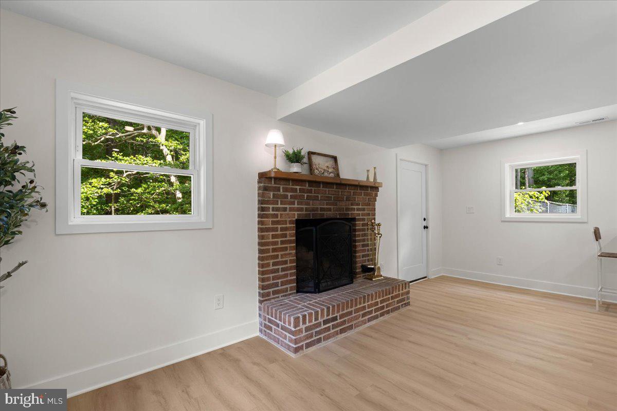TOWN CREEK - Residential