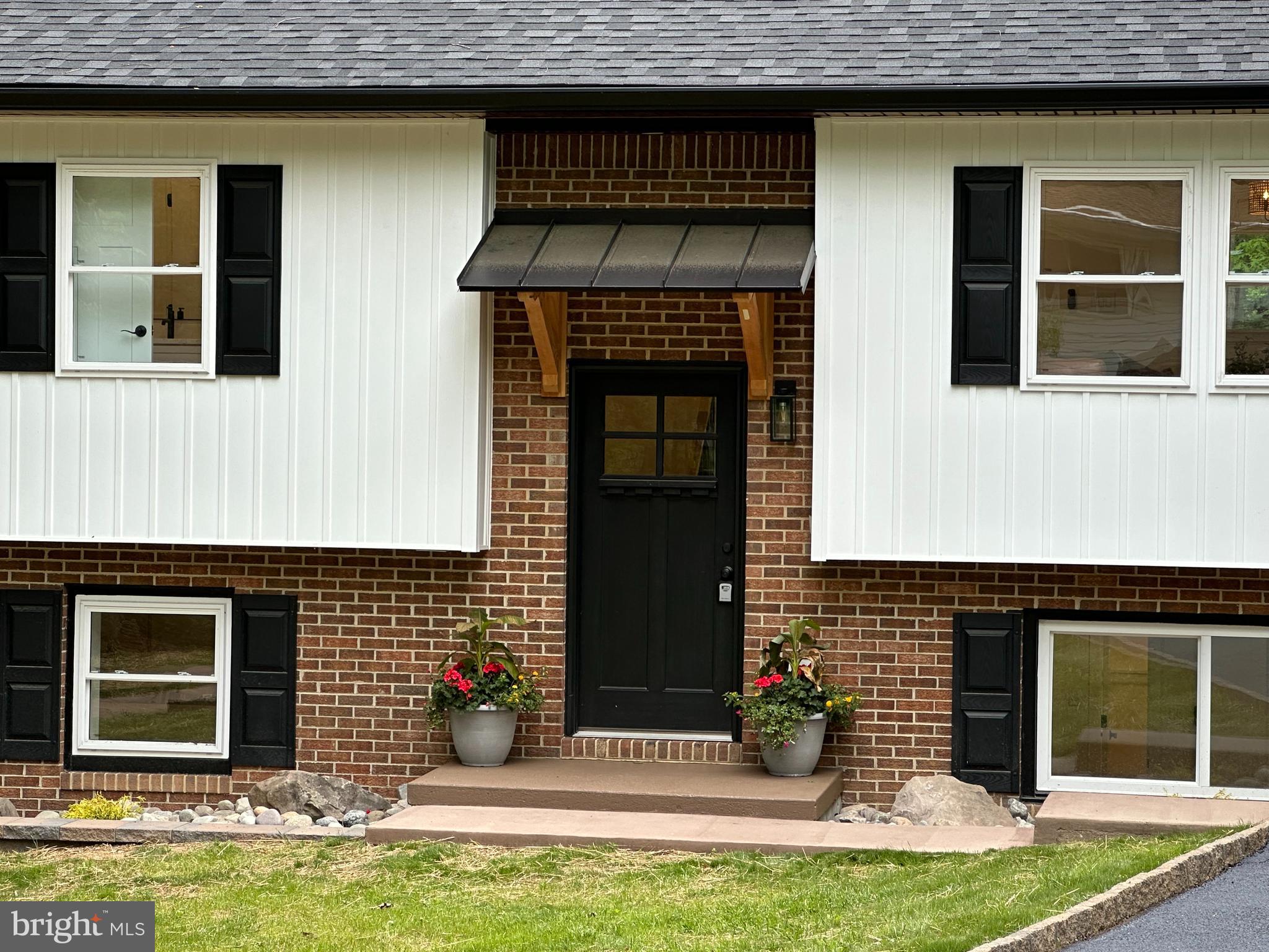 TOWN CREEK - Residential