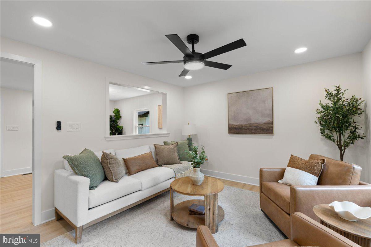 TOWN CREEK - Residential